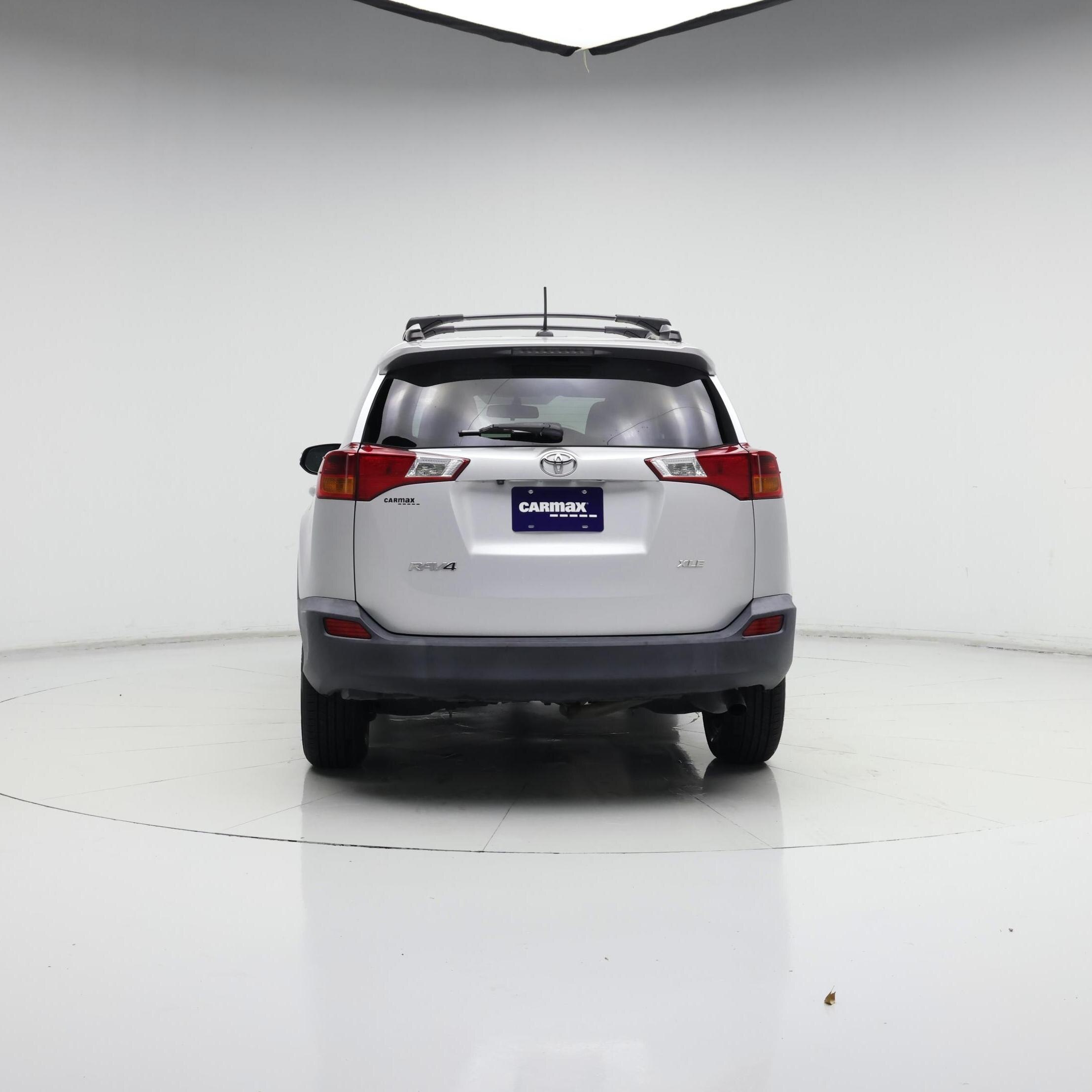 Thumbnail: 2015 Toyota RAV4 - 6