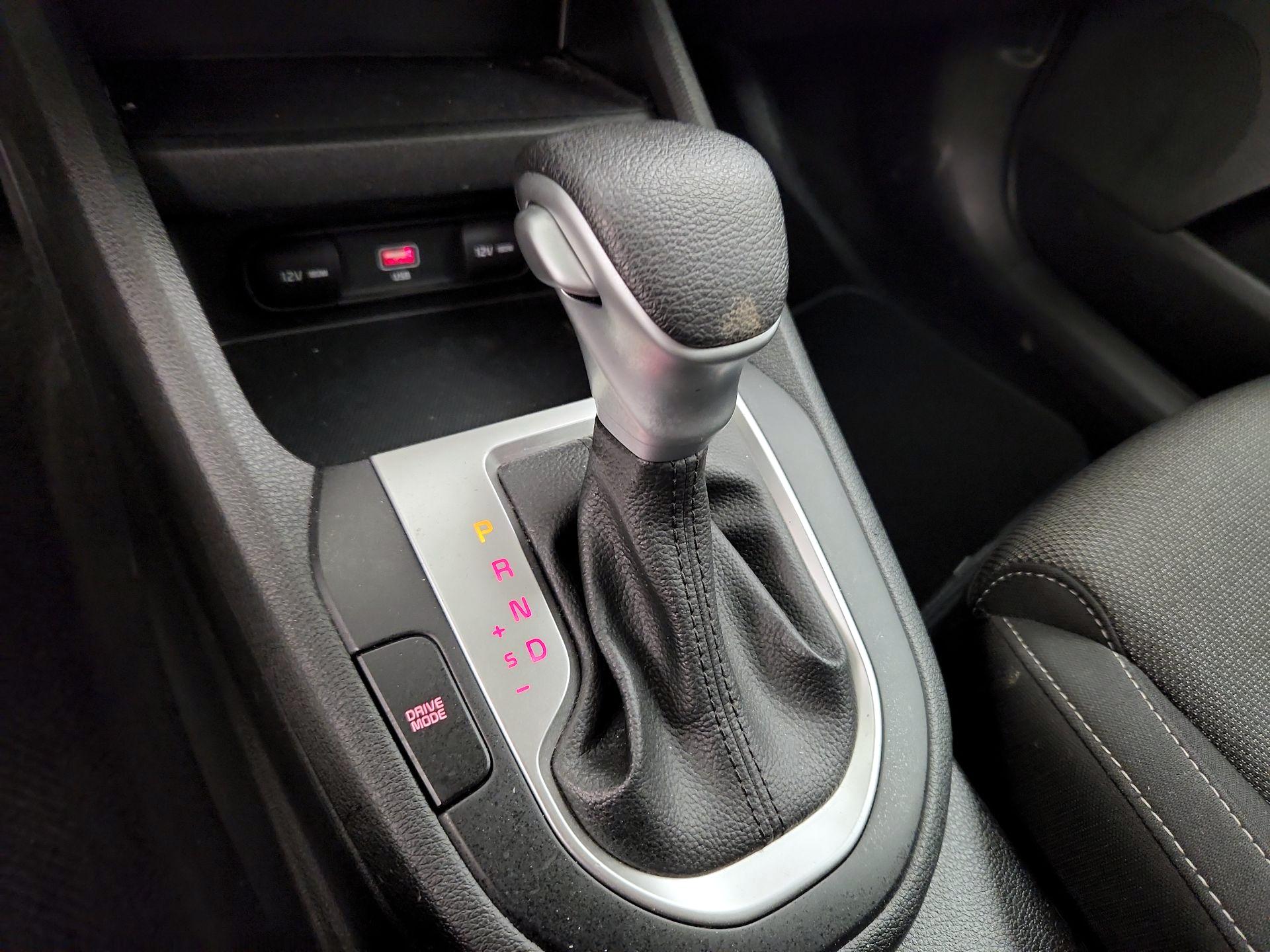 Thumbnail: 2023 Kia Forte - 17
