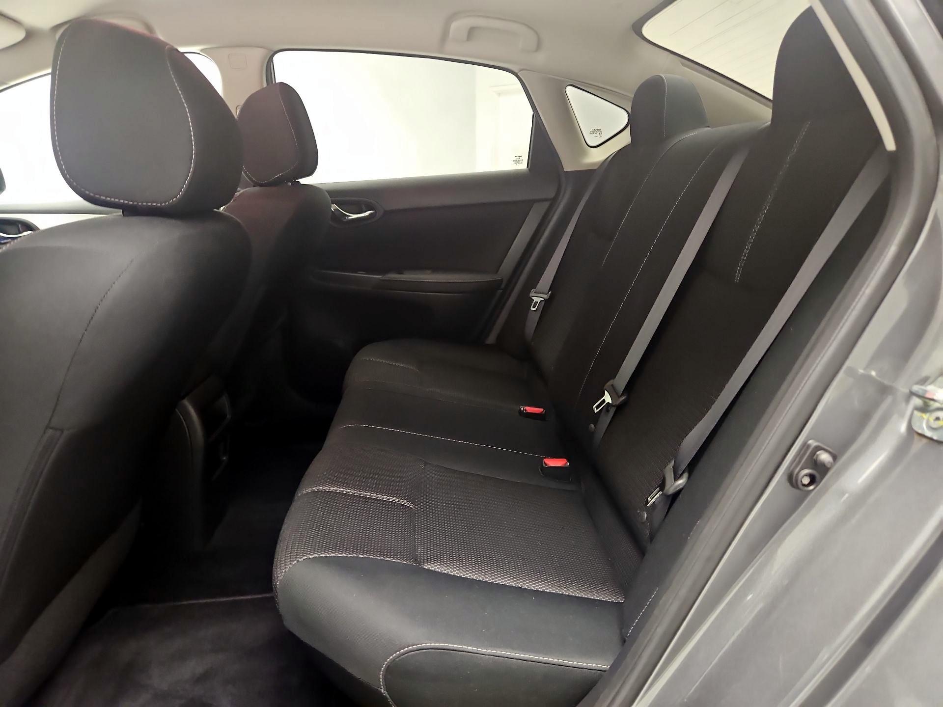 Thumbnail: 2018 Nissan Sentra - 19