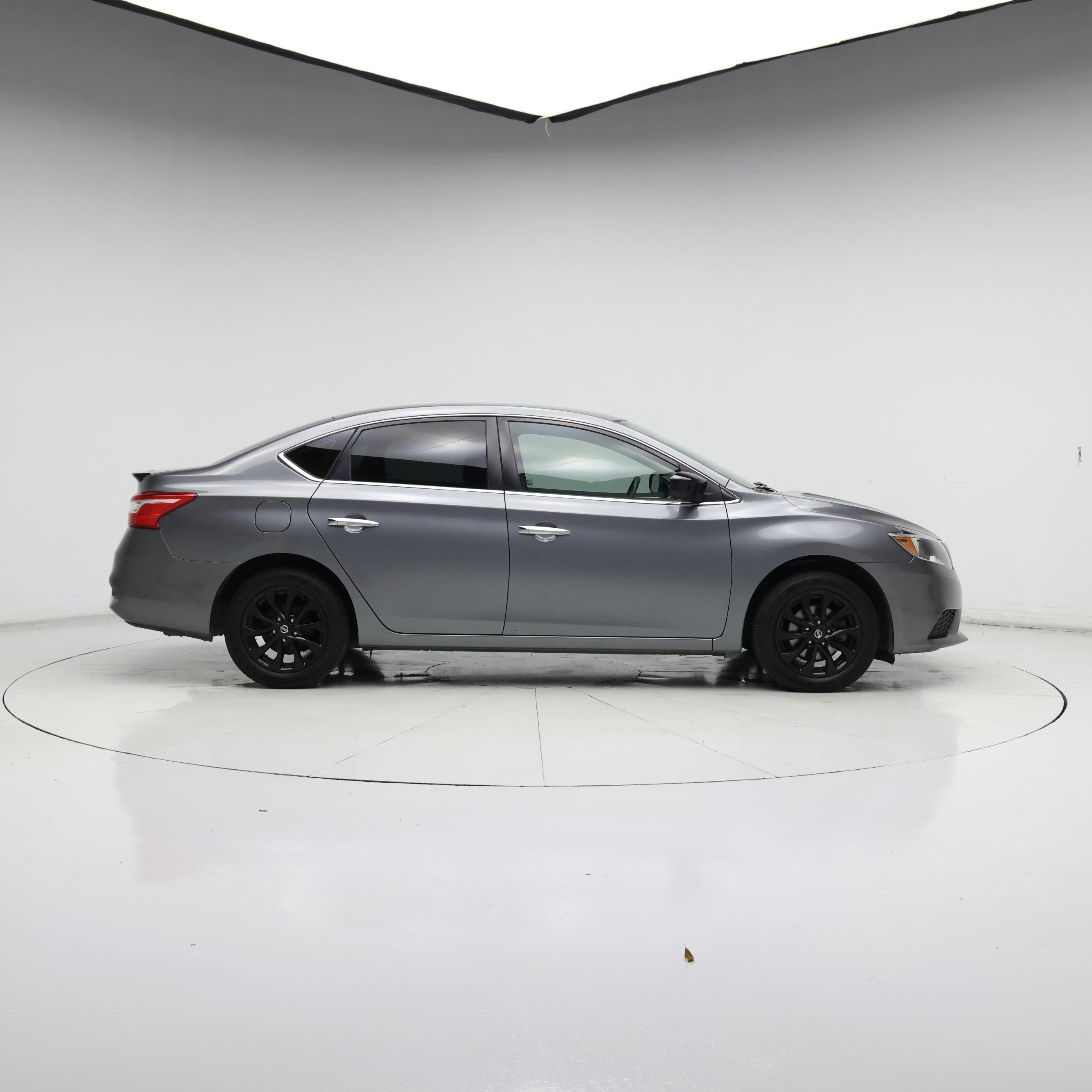 Thumbnail: 2018 Nissan Sentra - 7