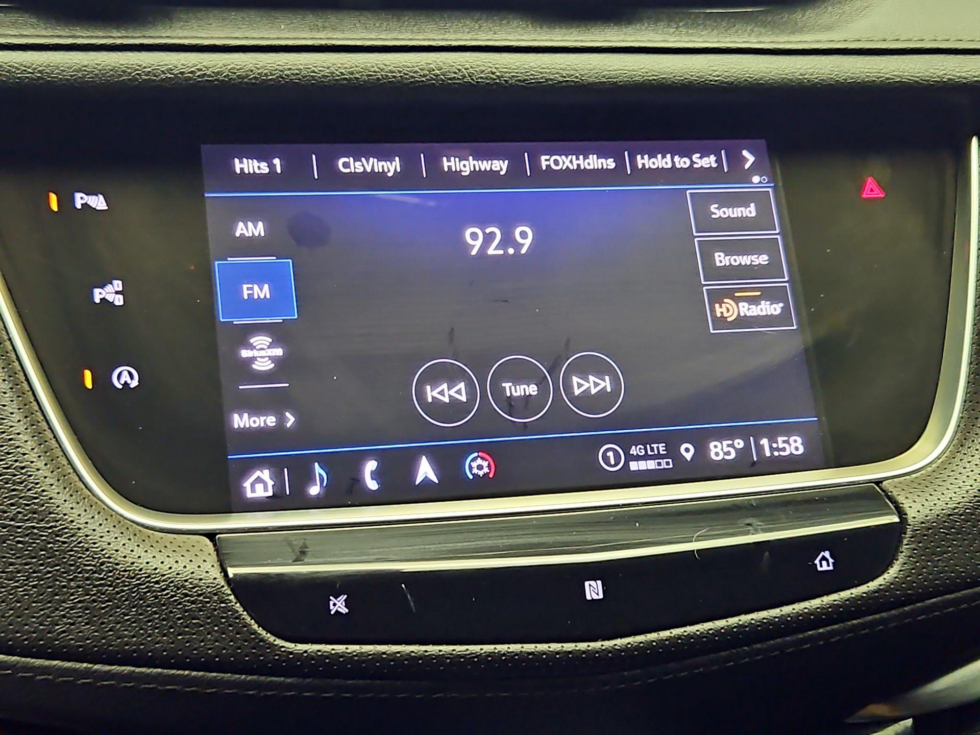 Thumbnail: 2021 Cadillac XT5 - 15