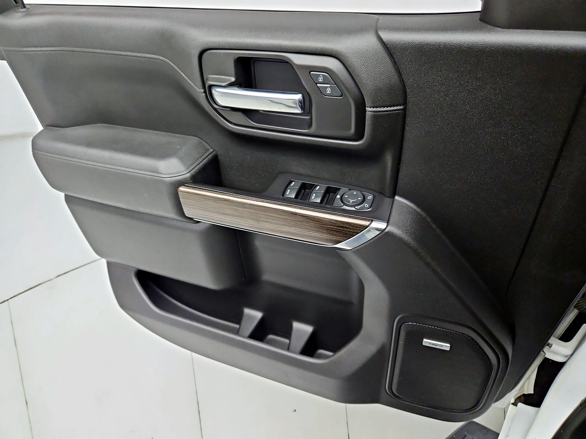 Thumbnail: 2021 Chevrolet Silverado 1500 - 12