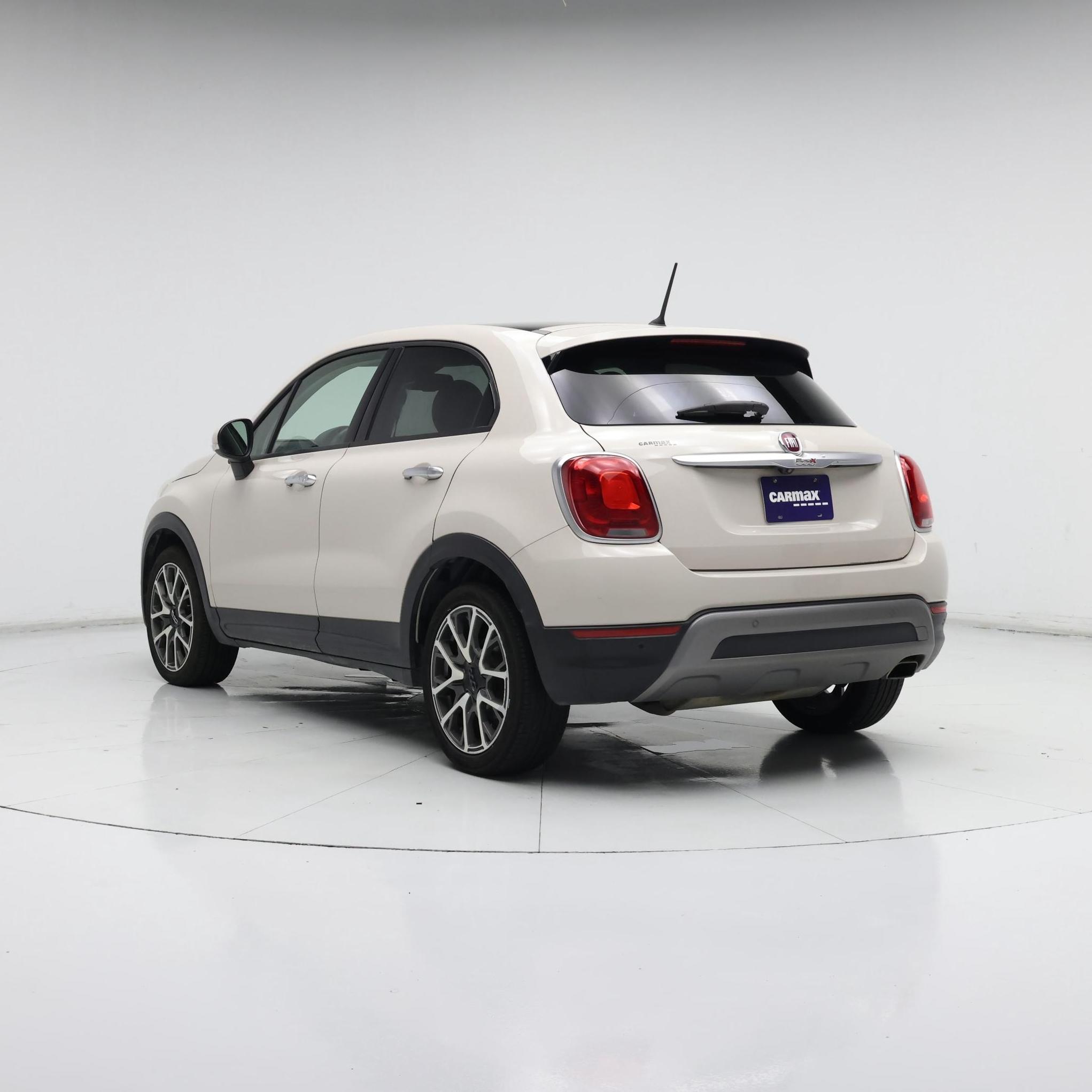 Thumbnail: 2016 Fiat 500X - 2