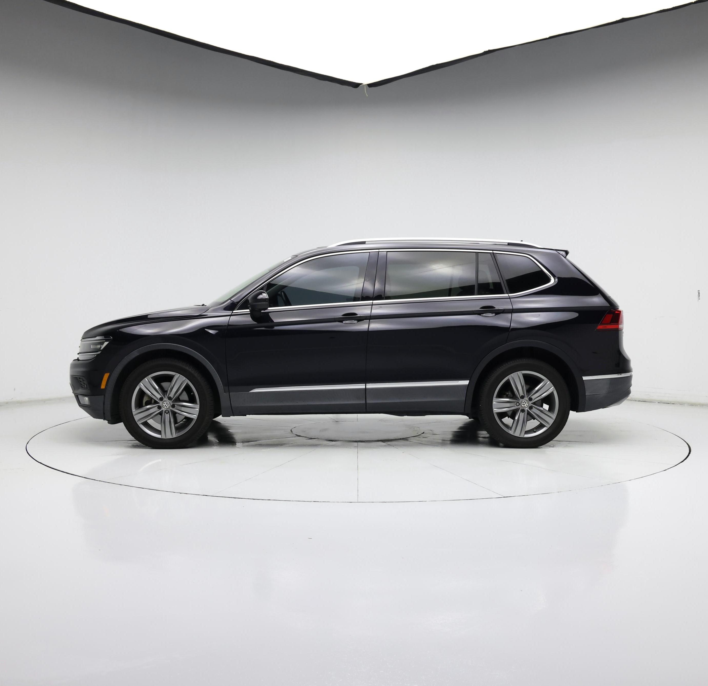 Thumbnail: 2018 Volkswagen Tiguan - 3