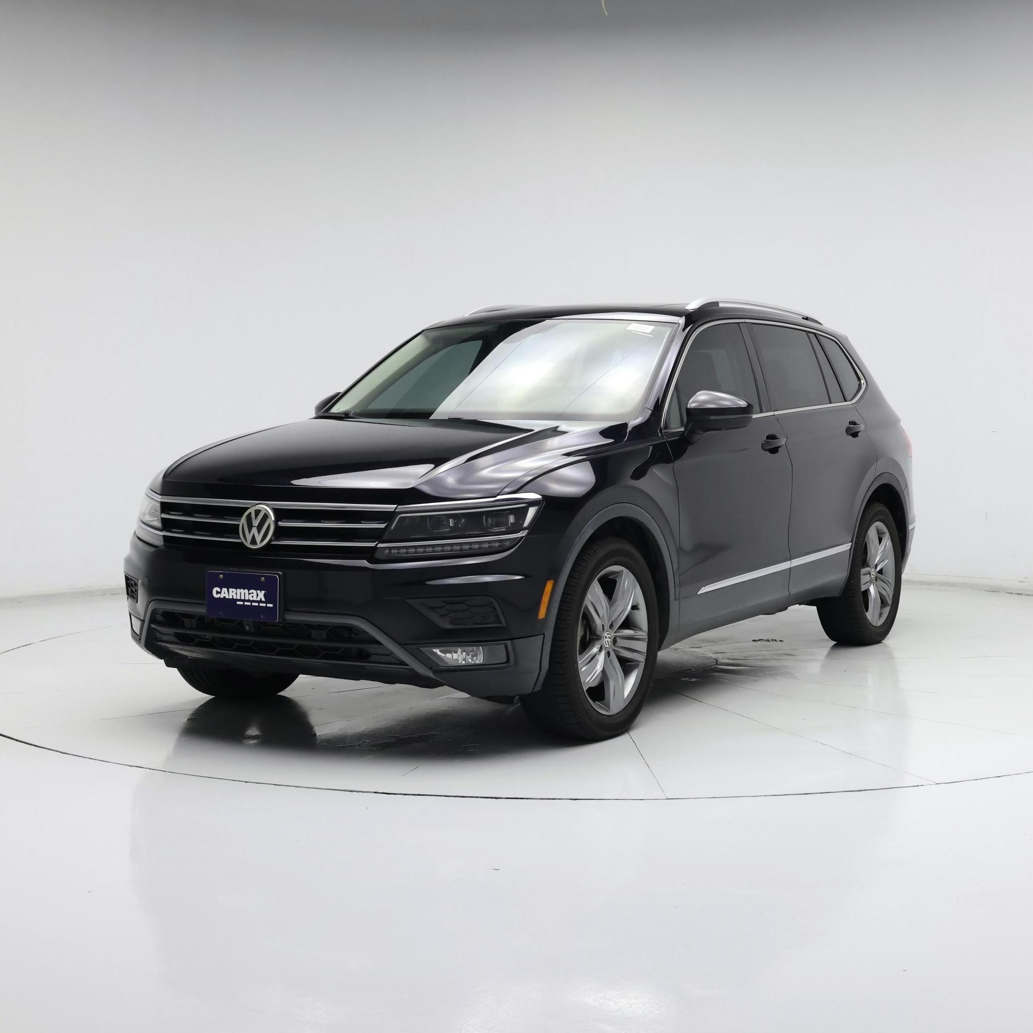 Thumbnail: 2018 Volkswagen Tiguan - 4
