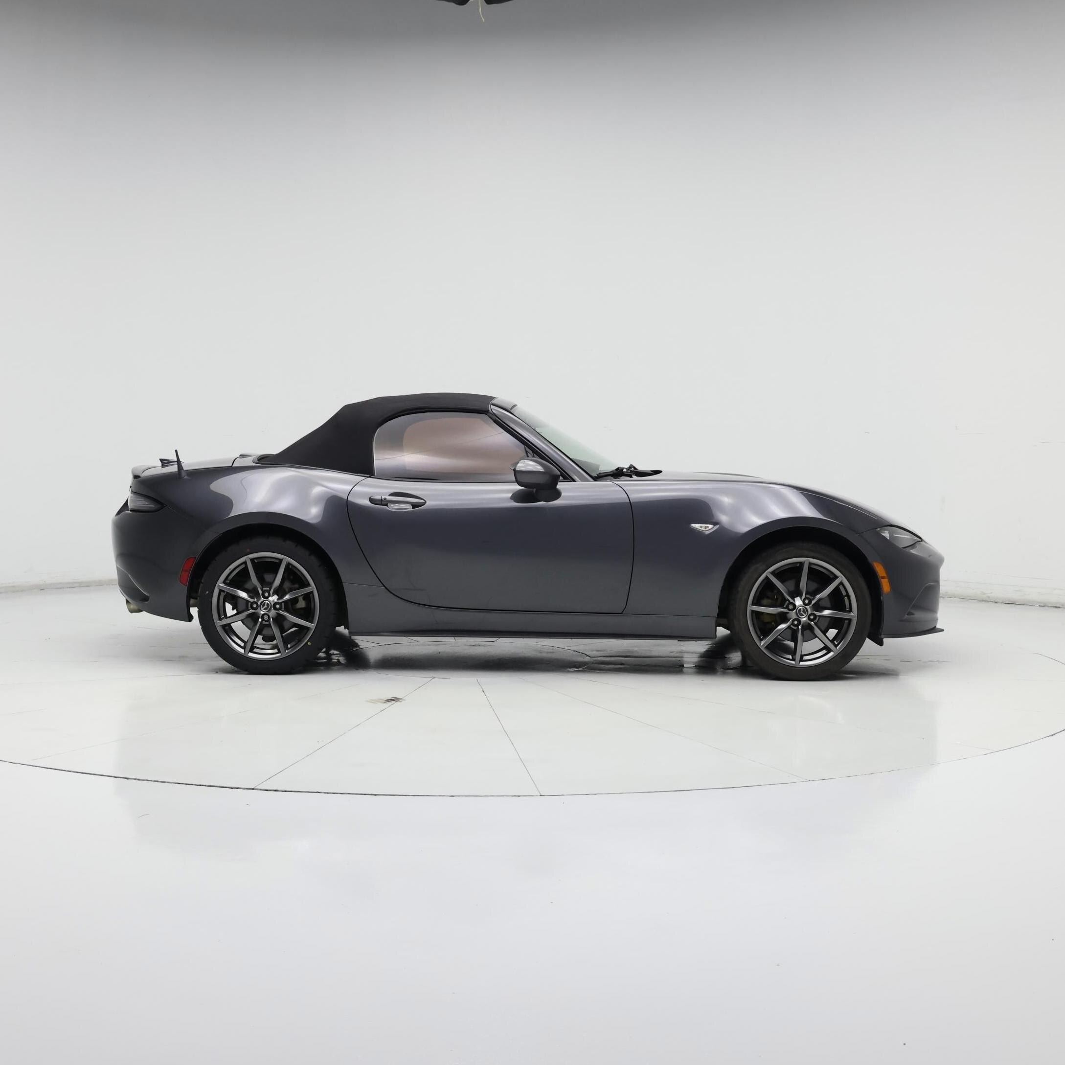 Thumbnail: 2016 Mazda MX-5 Miata - 7