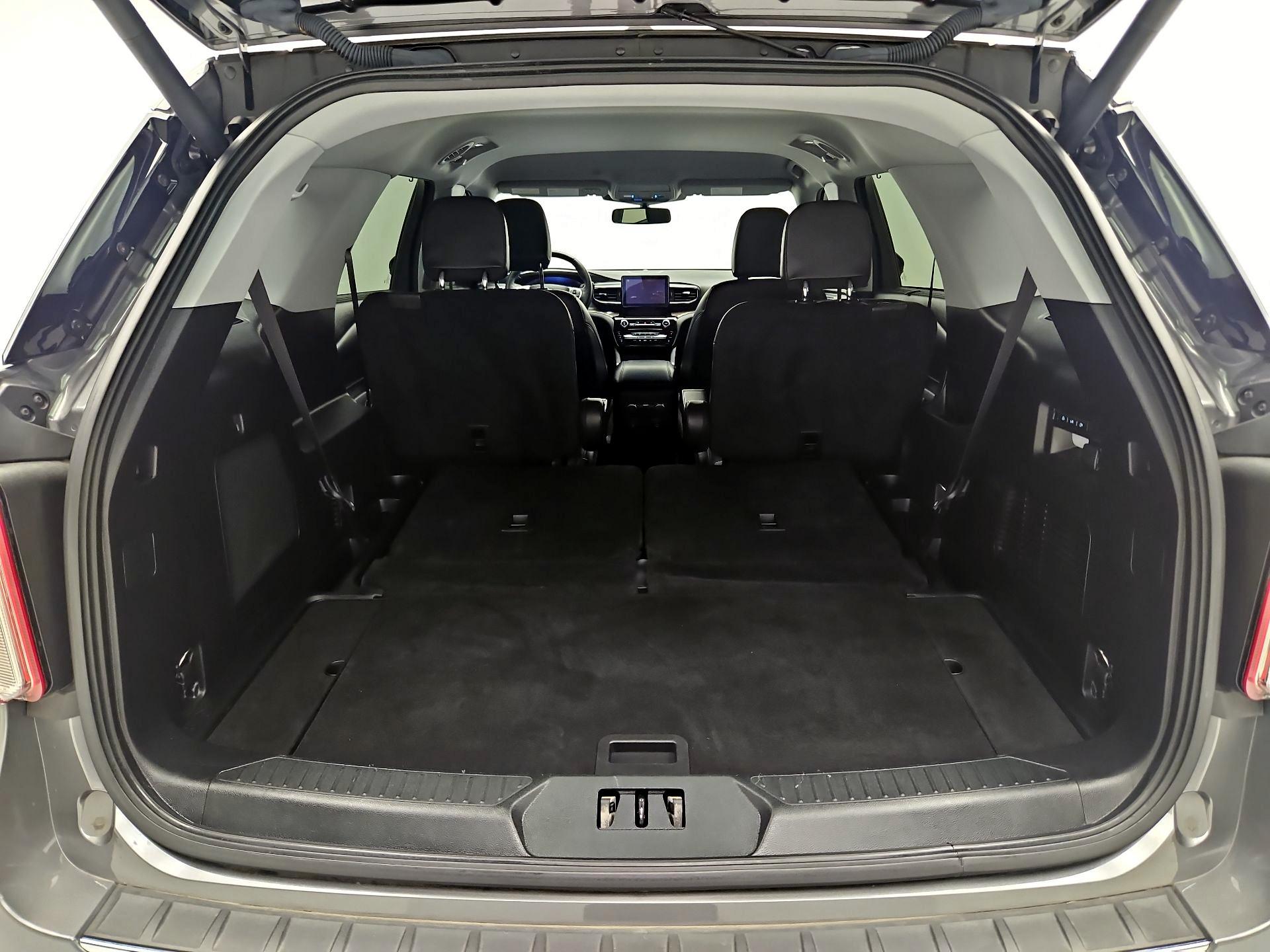 Thumbnail: 2021 Ford Explorer - 19