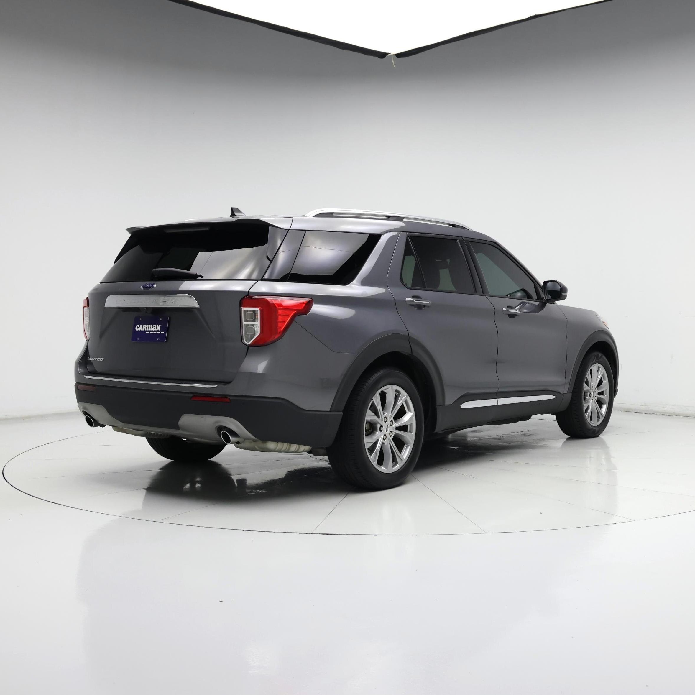 Thumbnail: 2021 Ford Explorer - 8
