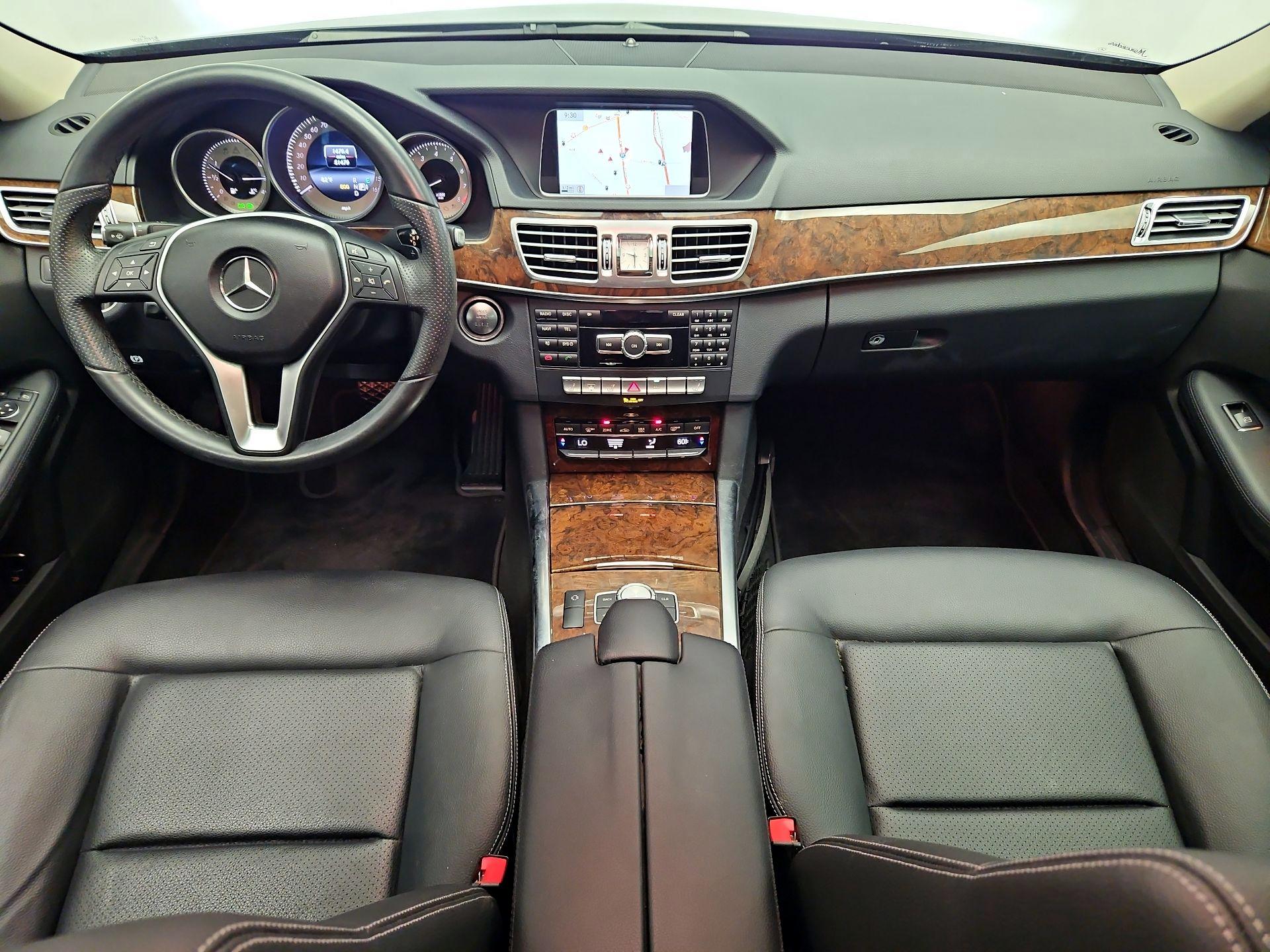Thumbnail: 2014 Mercedes-Benz E-Class - 9