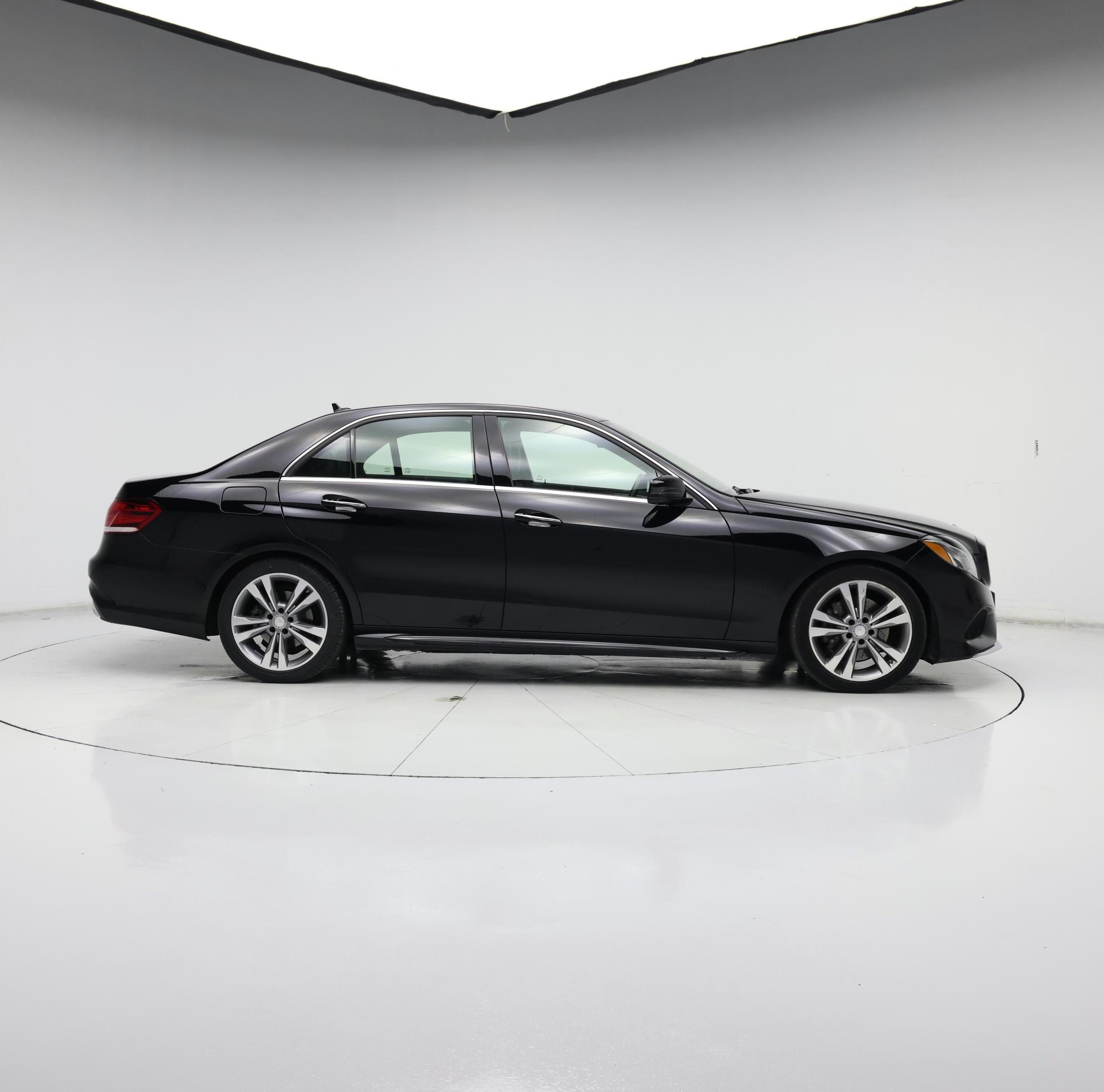 Thumbnail: 2014 Mercedes-Benz E-Class - 7