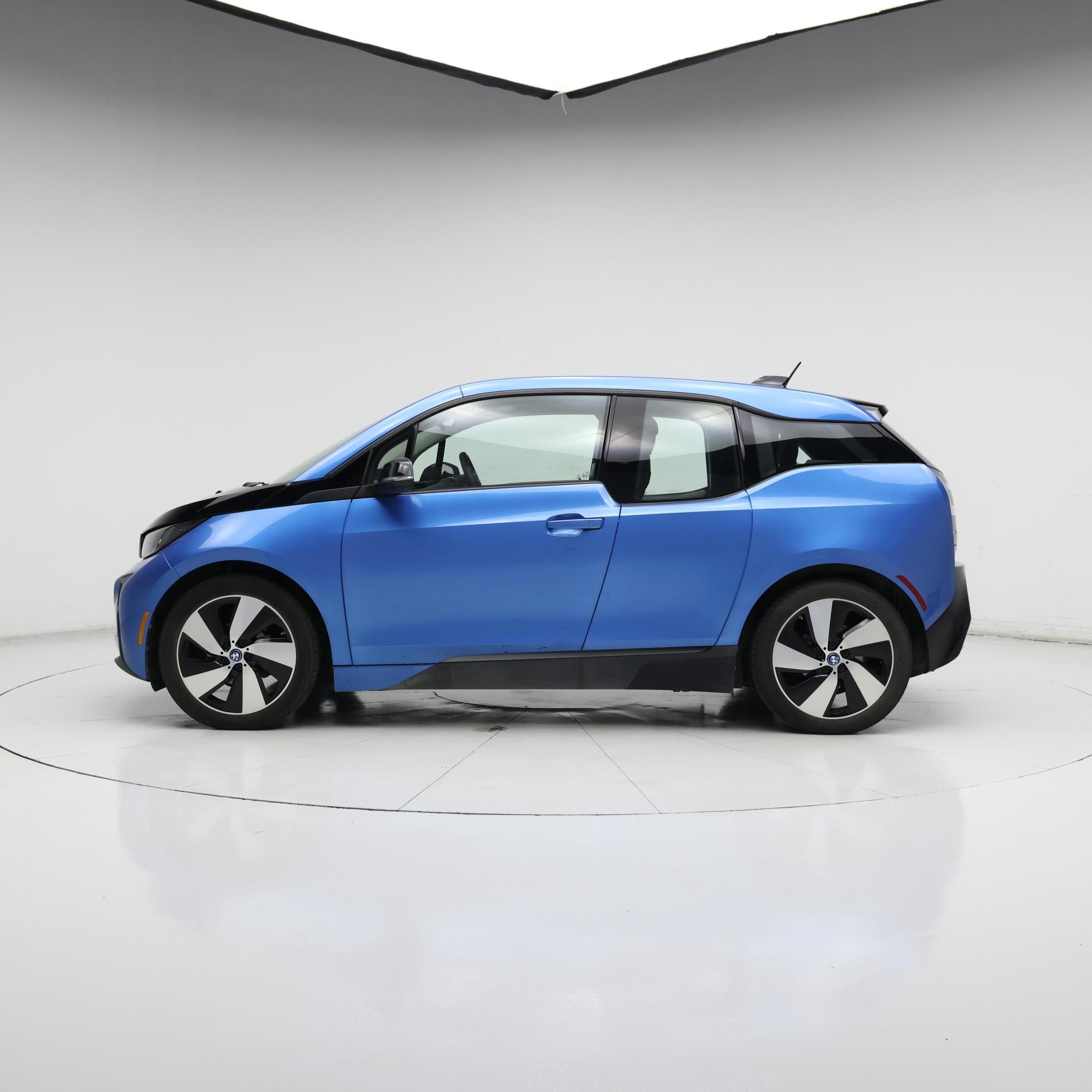 Thumbnail: 2017 BMW i3 - 3