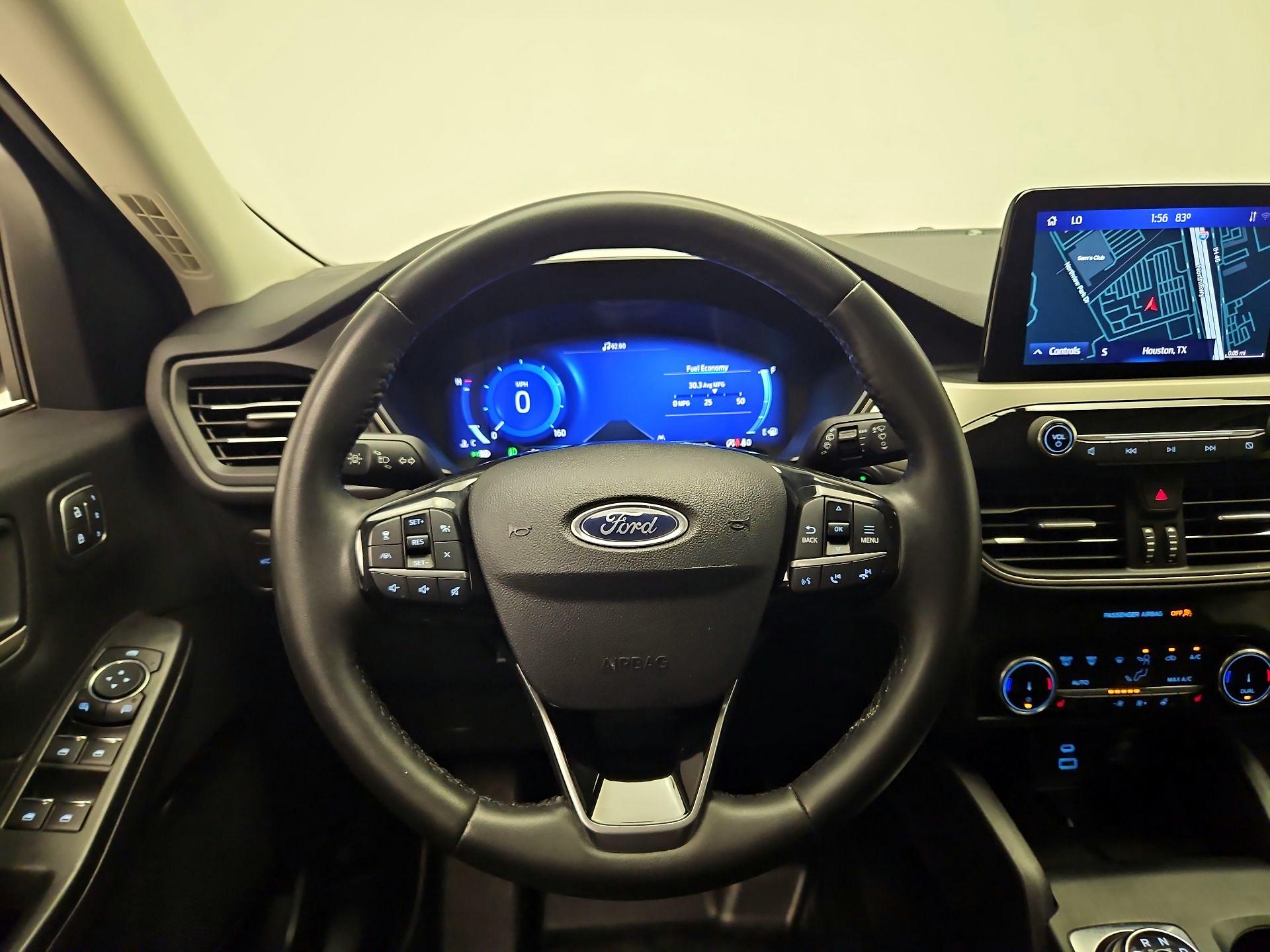 Thumbnail: 2022 Ford Escape - 10