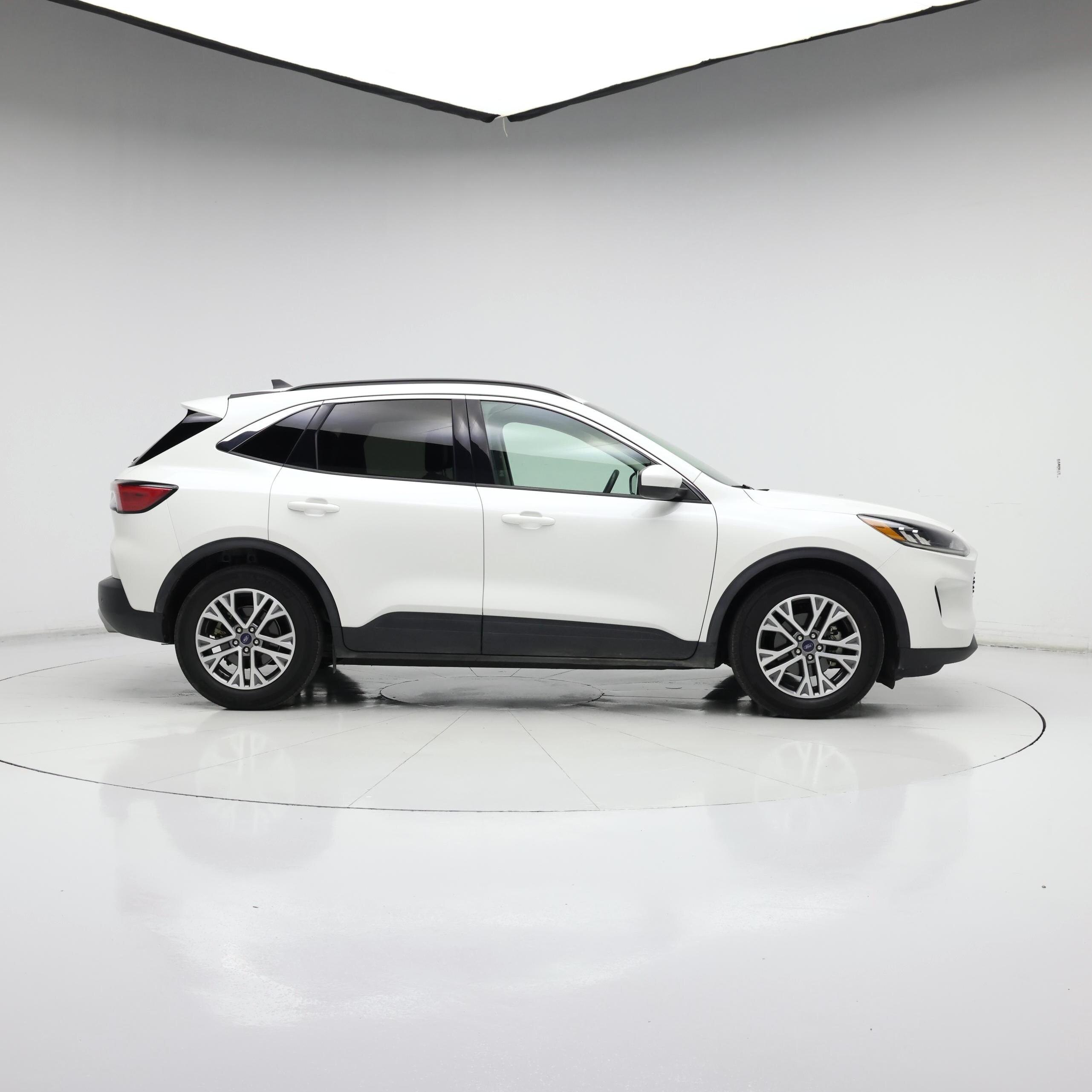 Thumbnail: 2022 Ford Escape - 7