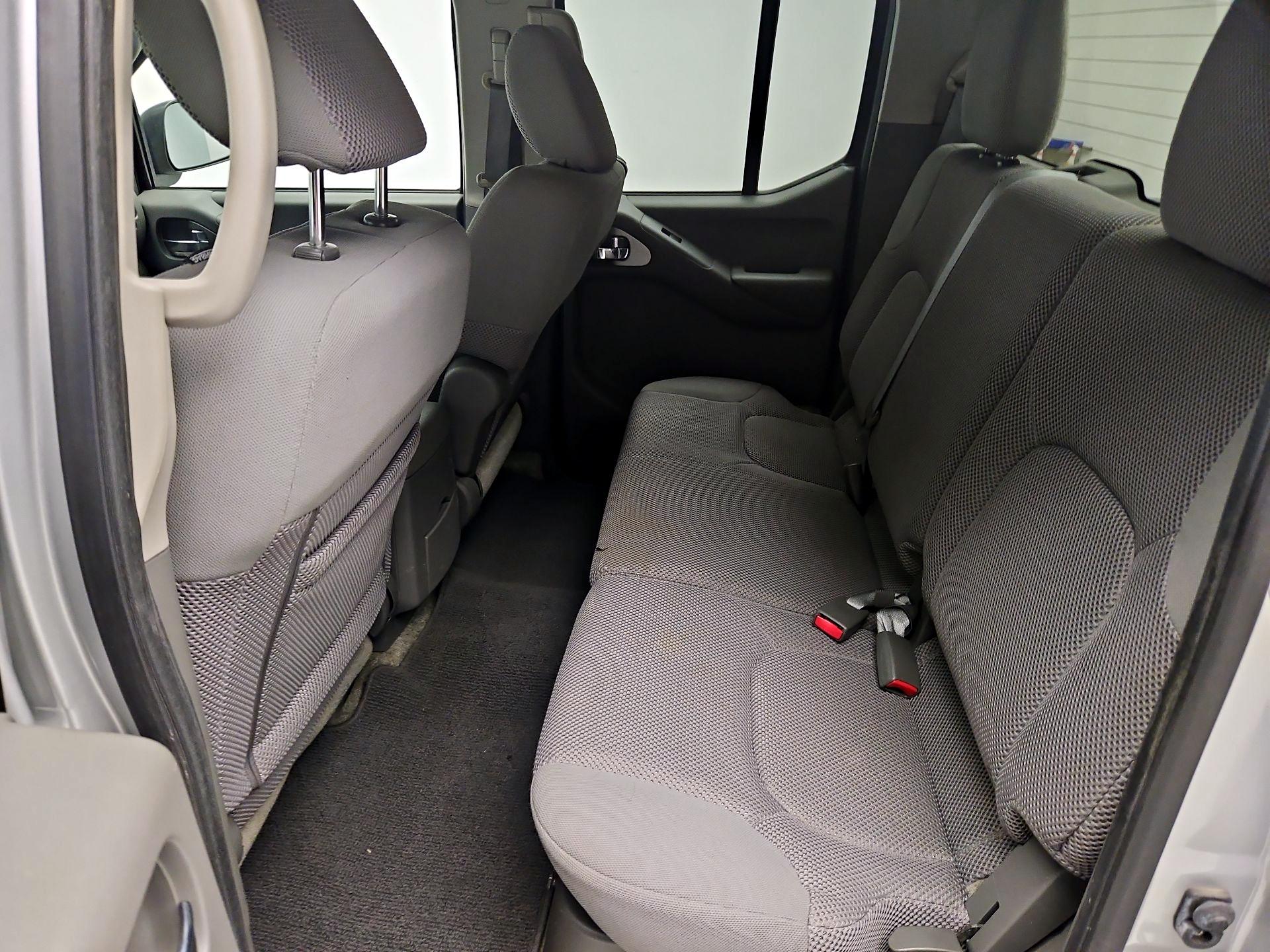 Thumbnail: 2013 Nissan Frontier - 19