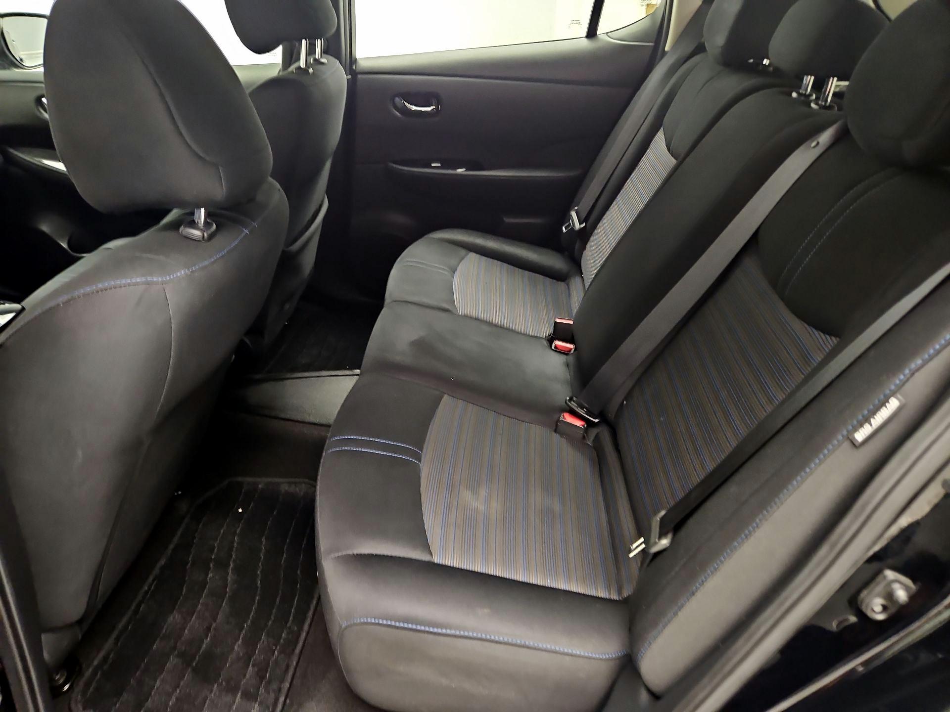 Thumbnail: 2021 Nissan Leaf - 19