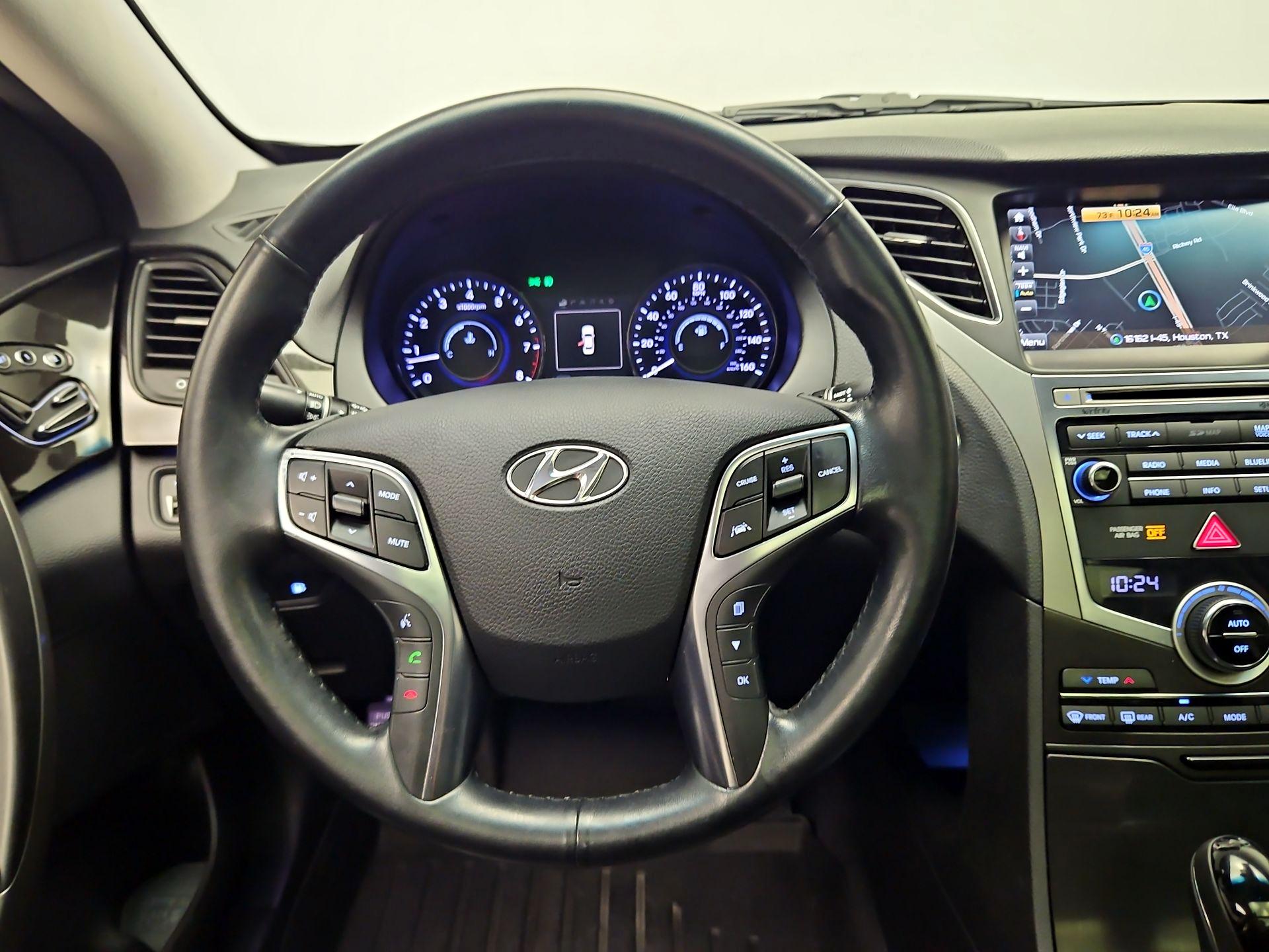 Thumbnail: 2015 Hyundai Azera - 9
