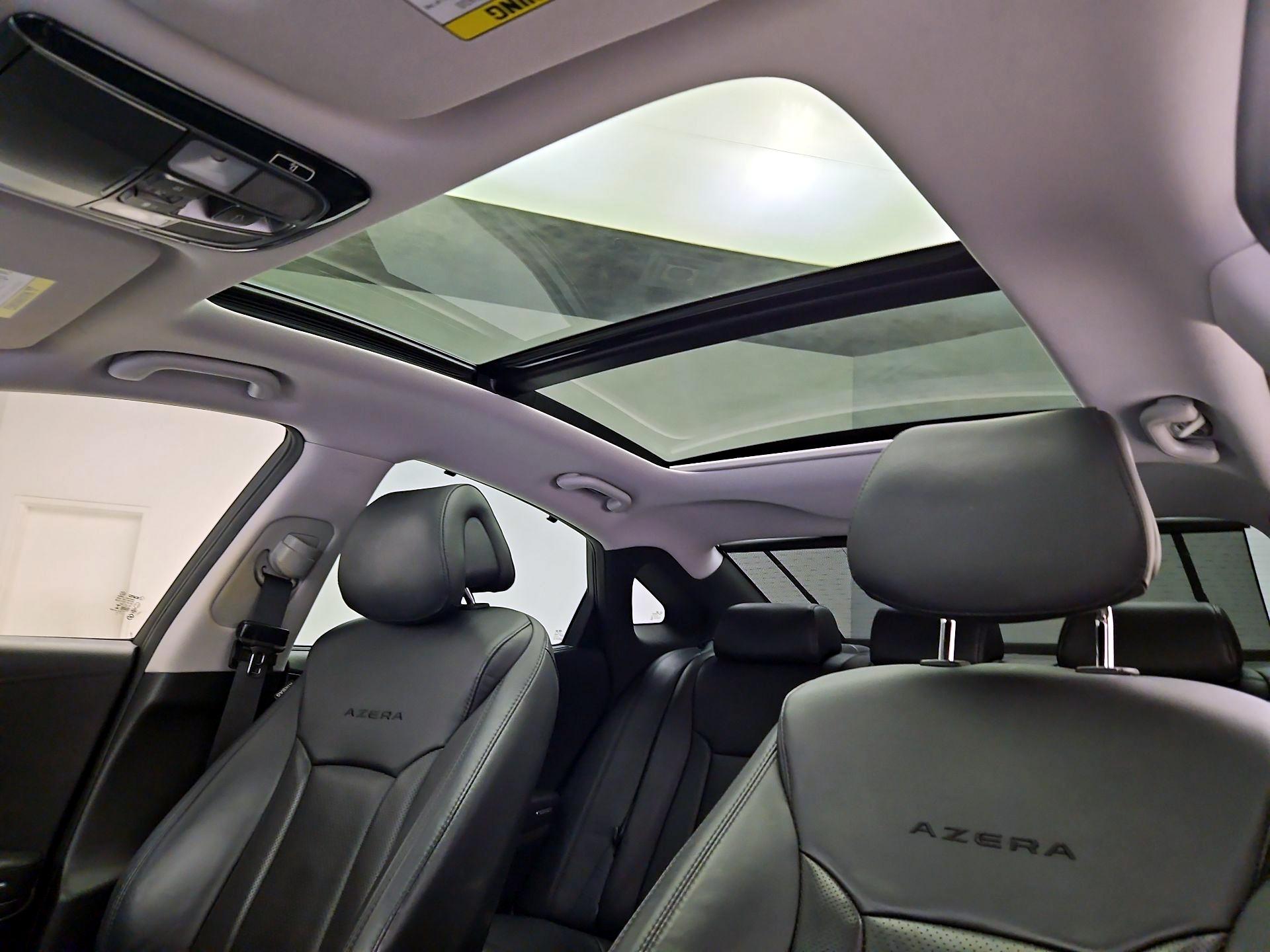 Thumbnail: 2015 Hyundai Azera - 20