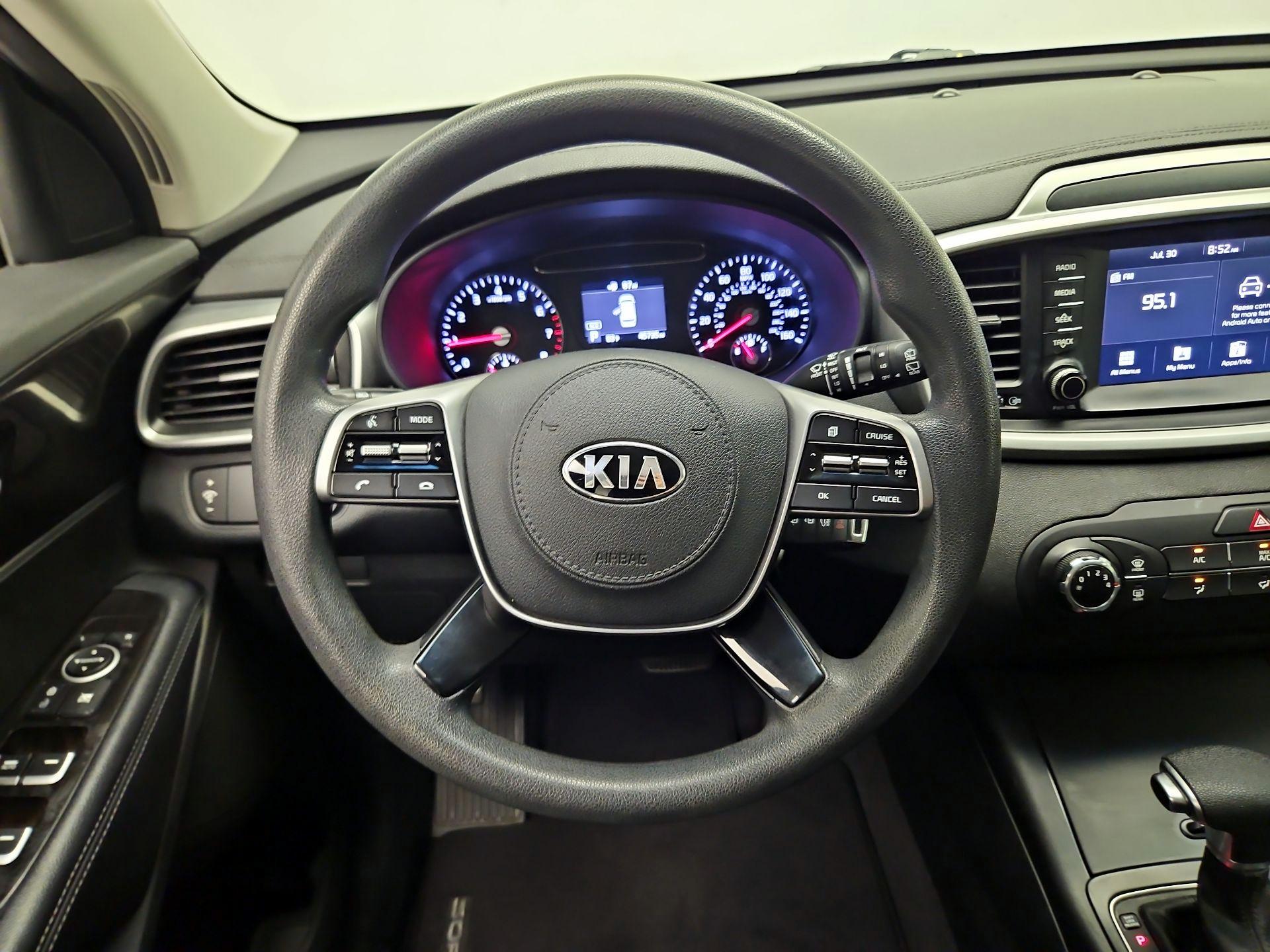 Thumbnail: 2019 Kia Sorento - 10