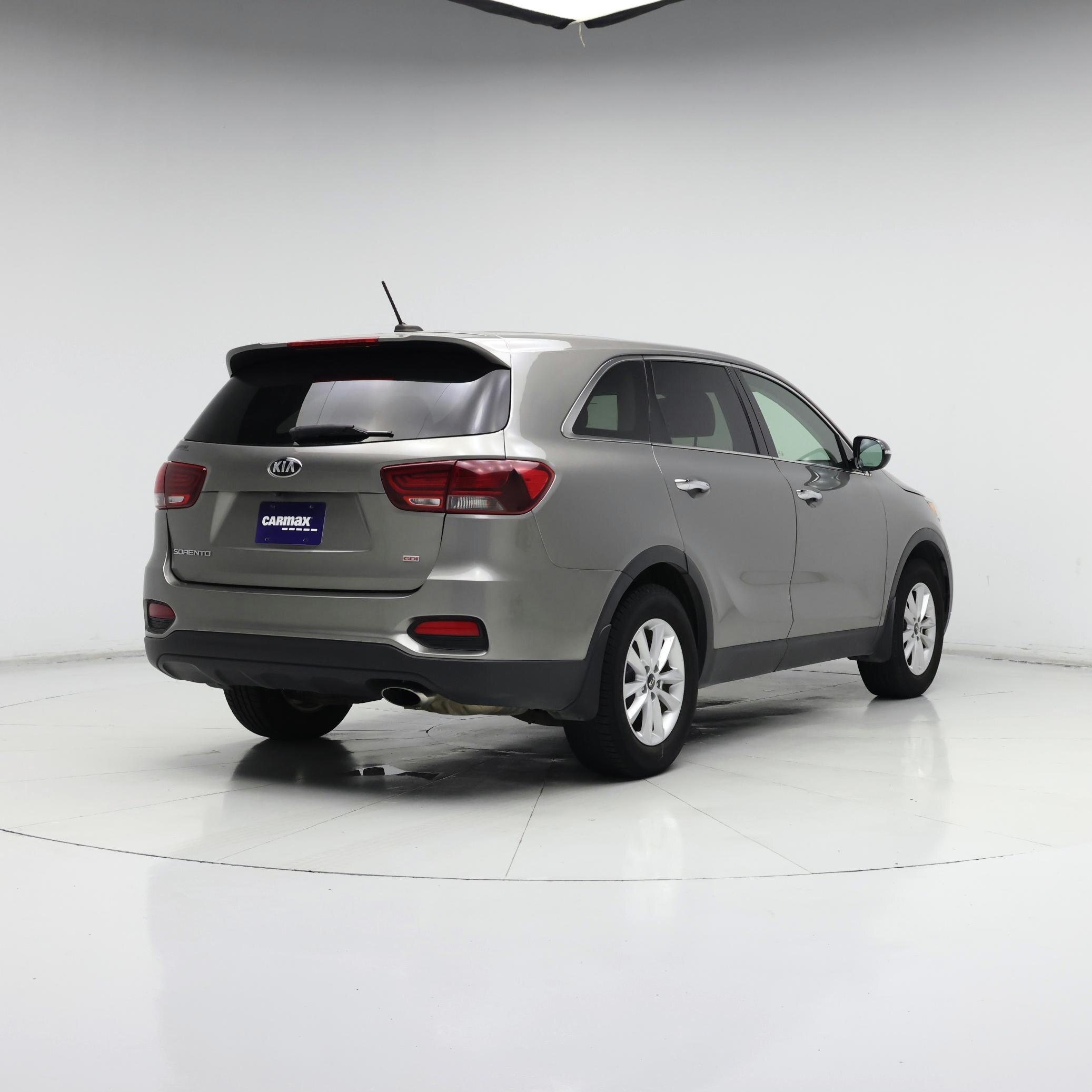 Thumbnail: 2019 Kia Sorento - 8