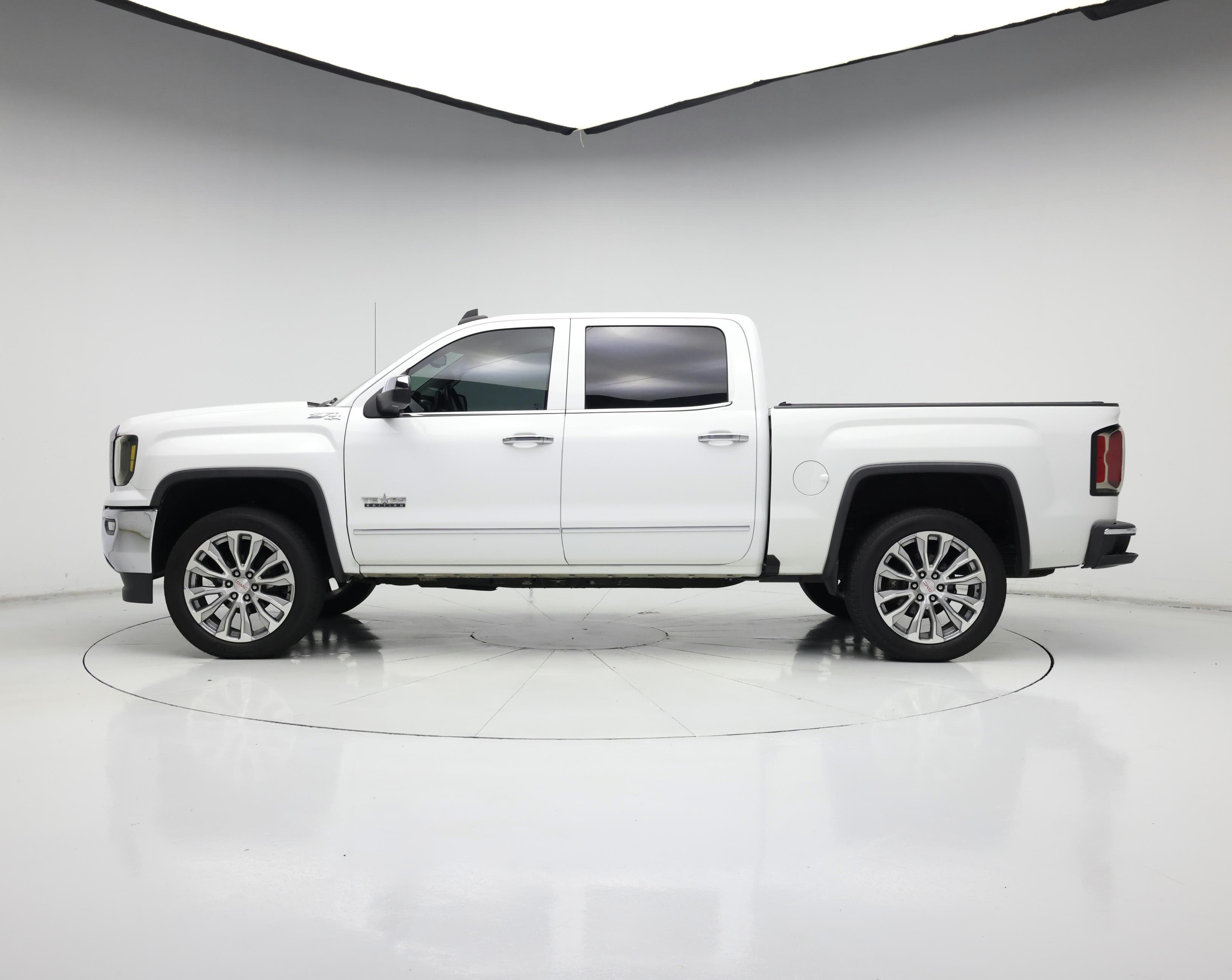 Thumbnail: 2018 GMC Sierra 1500 - 3