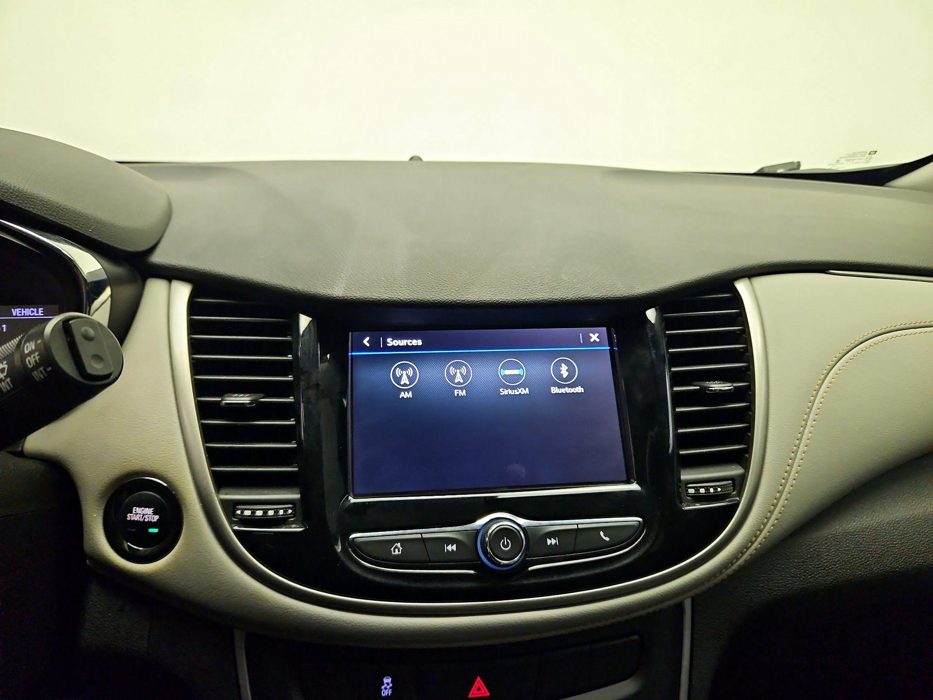Thumbnail: 2019 Chevrolet Trax - 14