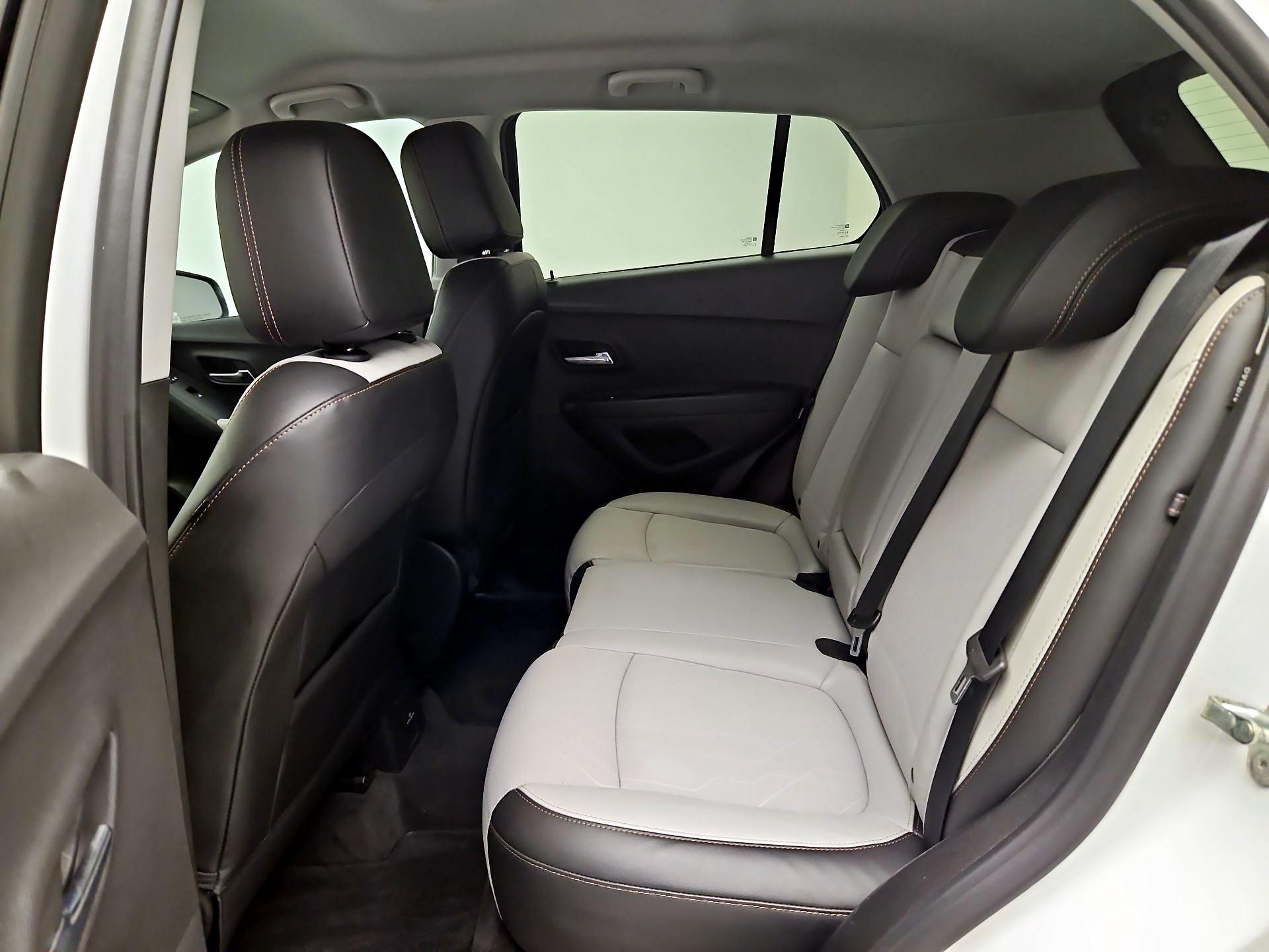 Thumbnail: 2019 Chevrolet Trax - 17