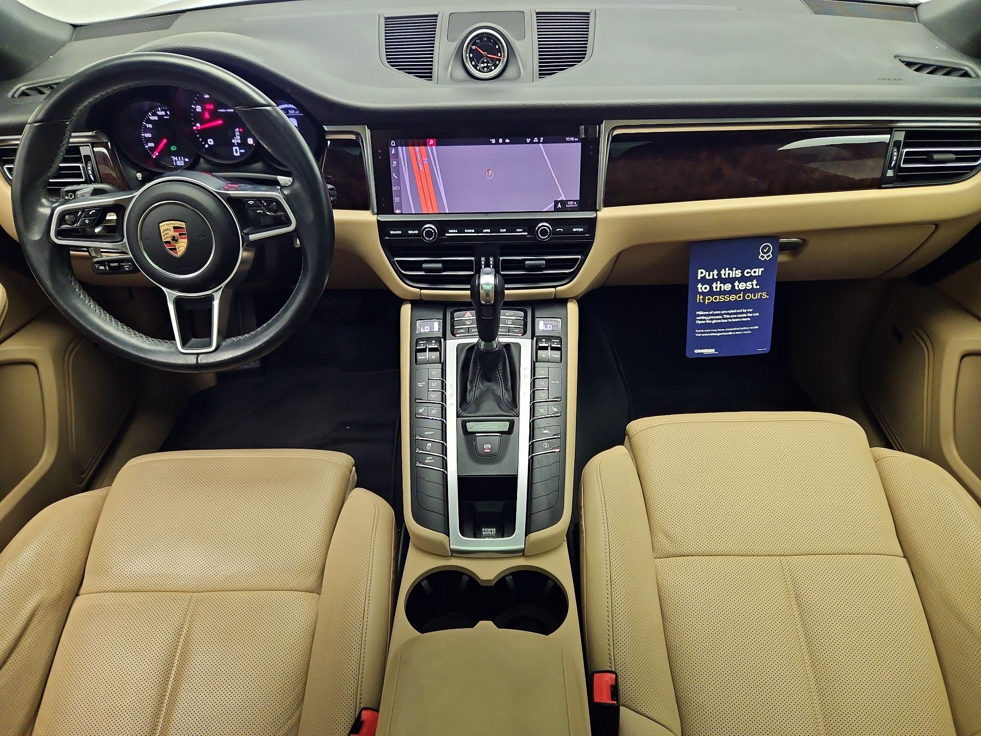 Thumbnail: 2020 Porsche Macan - 9