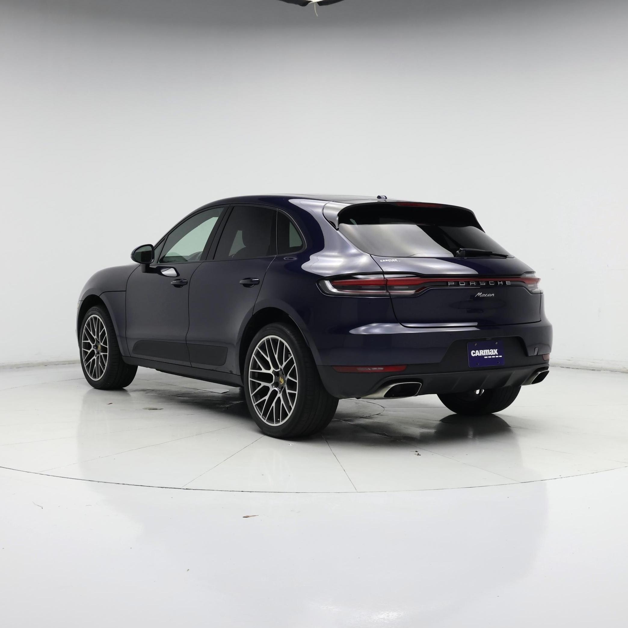 Thumbnail: 2020 Porsche Macan - 2