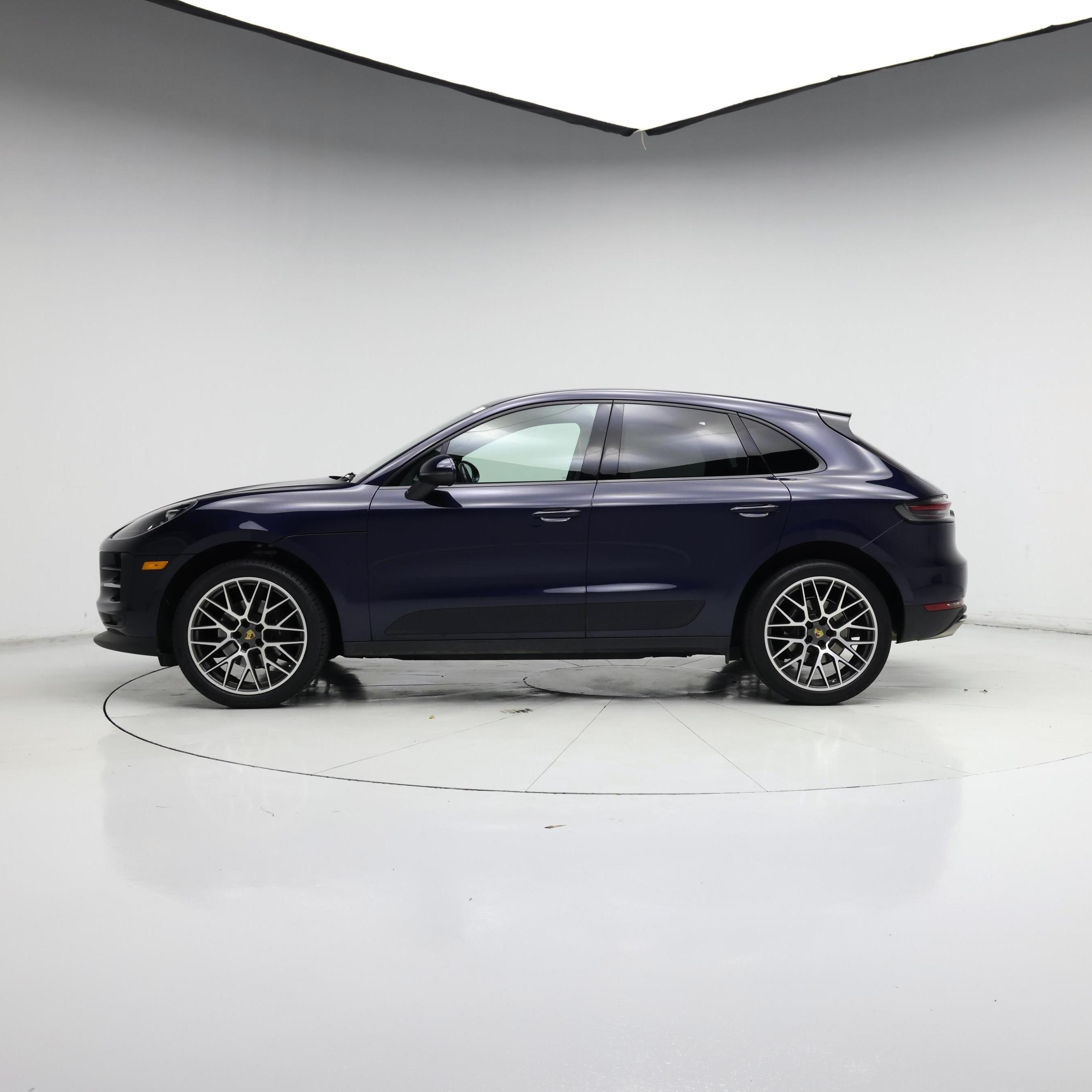 Thumbnail: 2020 Porsche Macan - 3