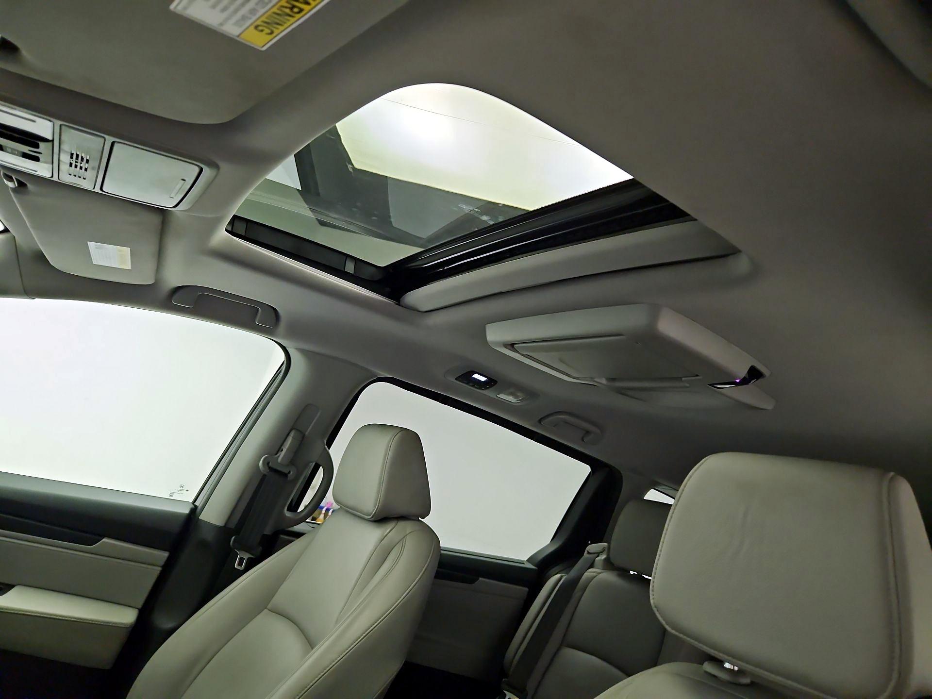 Thumbnail: 2020 Honda Odyssey - 19
