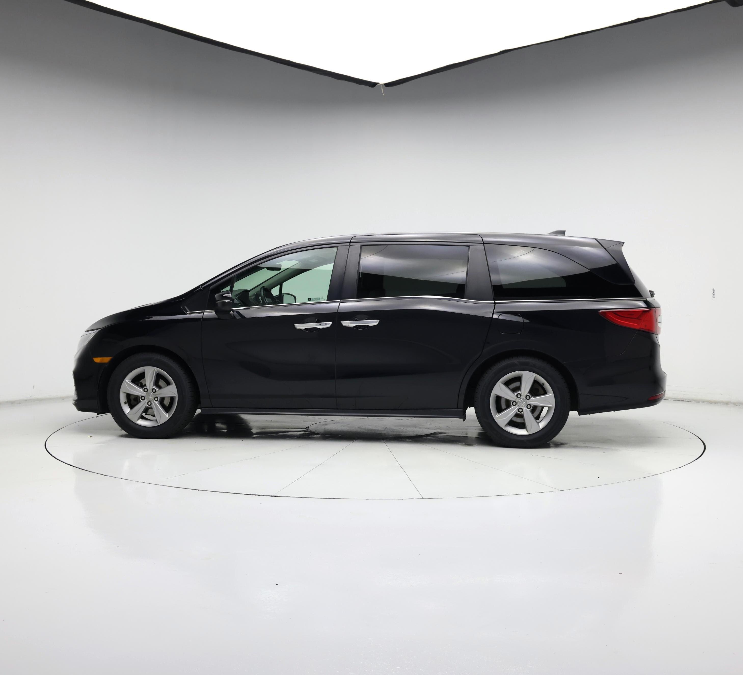 Thumbnail: 2020 Honda Odyssey - 3