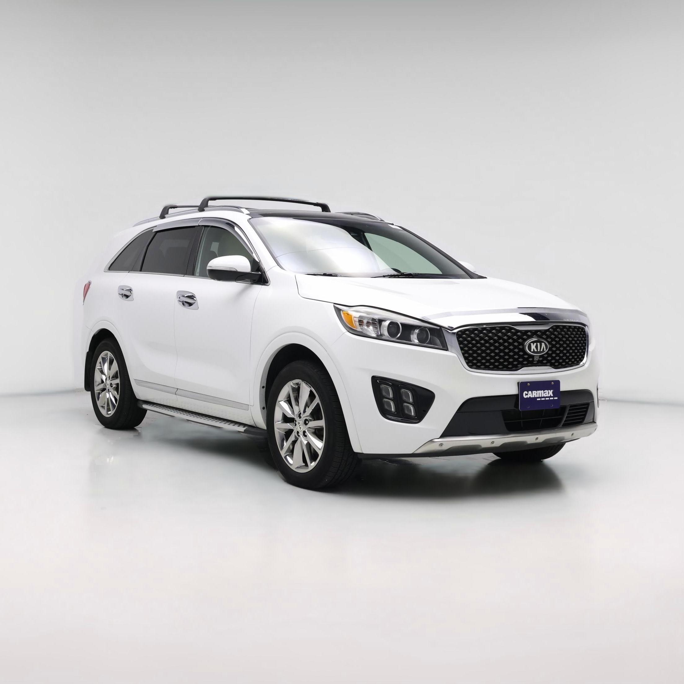 Thumbnail: 2016 Kia Sorento - 1