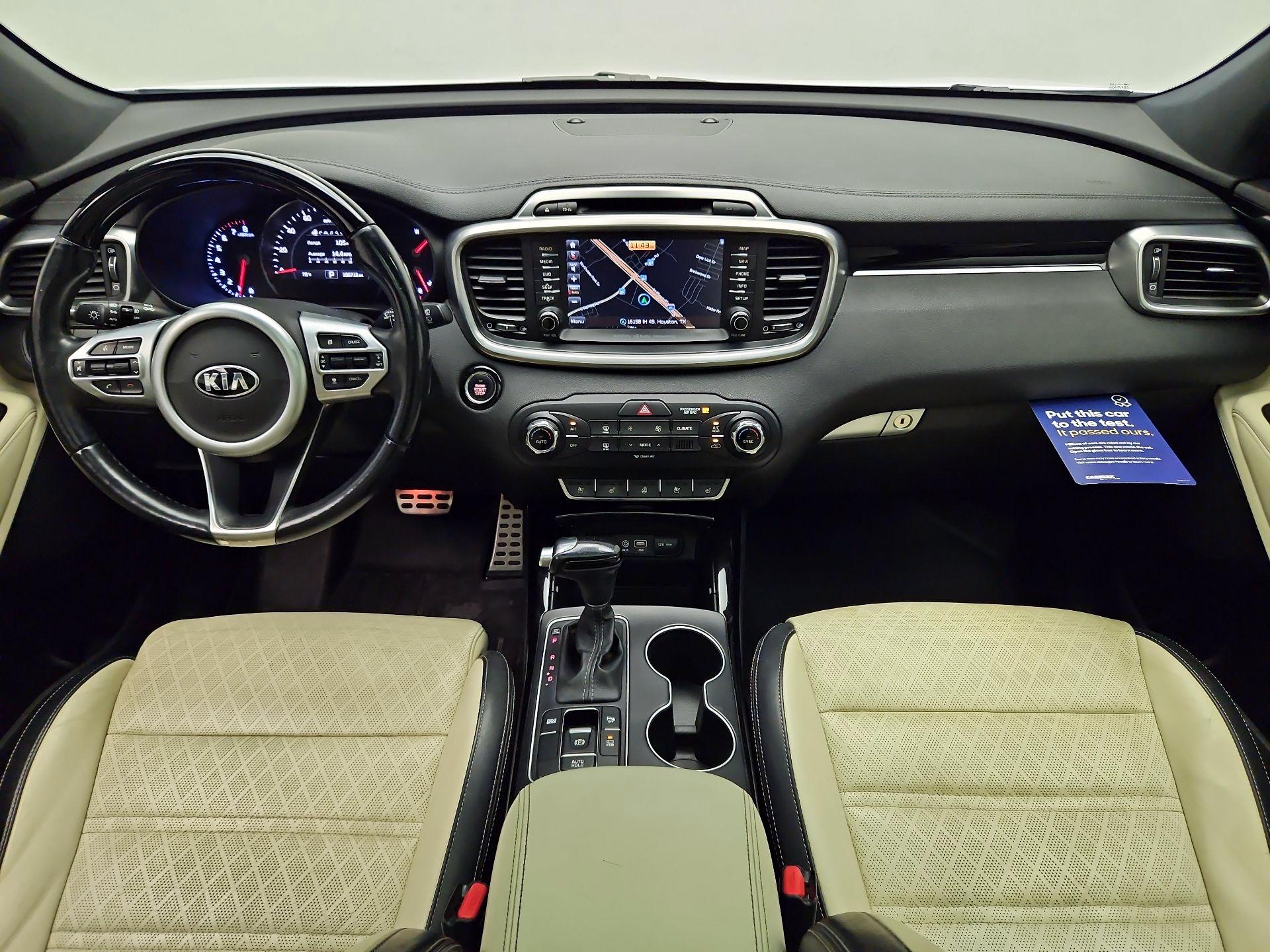 Thumbnail: 2016 Kia Sorento - 9