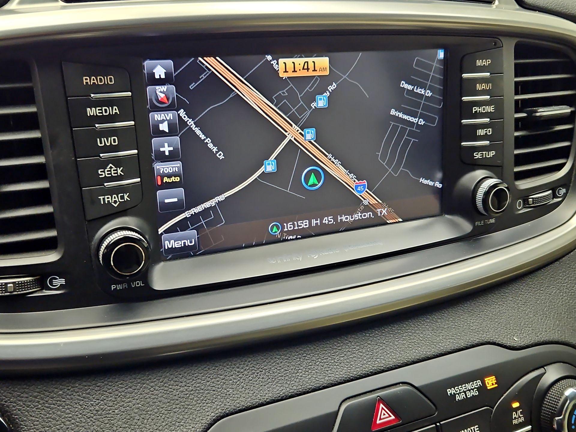 Thumbnail: 2016 Kia Sorento - 14