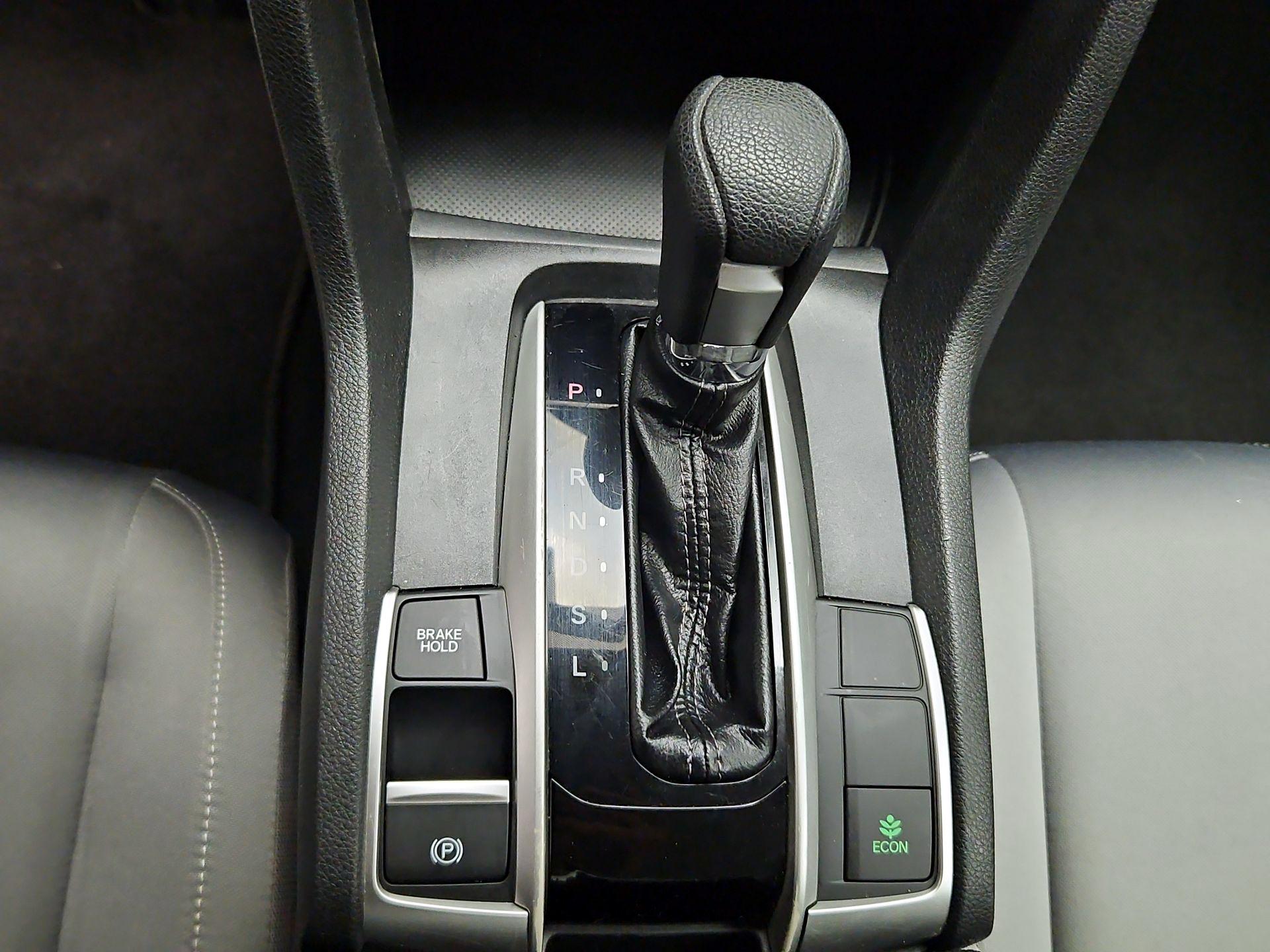 Thumbnail: 2016 Honda Civic - 17