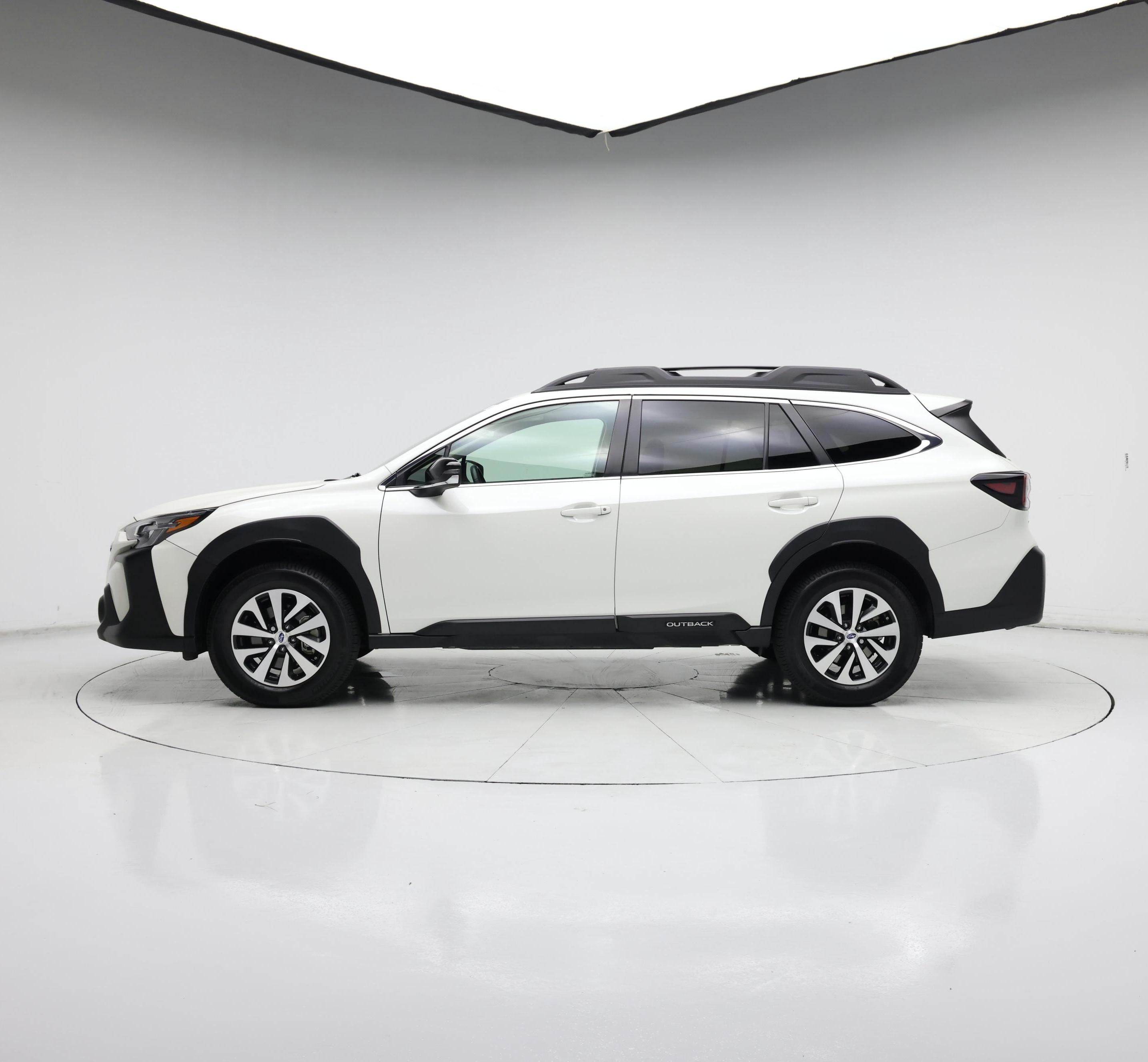Thumbnail: 2023 Subaru Outback - 3