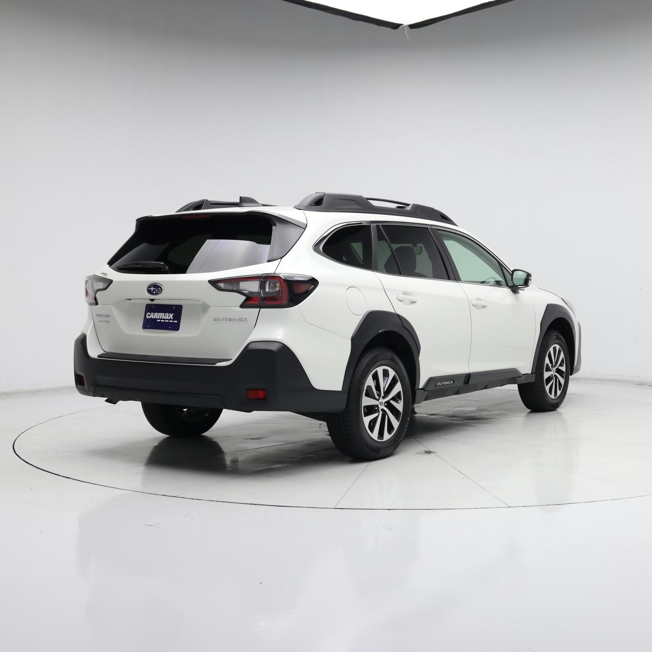 Thumbnail: 2023 Subaru Outback - 8