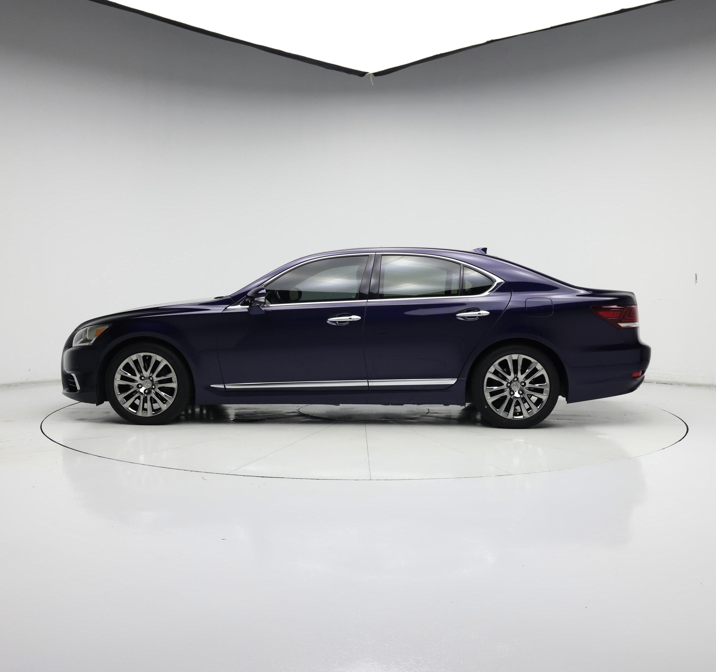 Thumbnail: 2017 Lexus LS - 3
