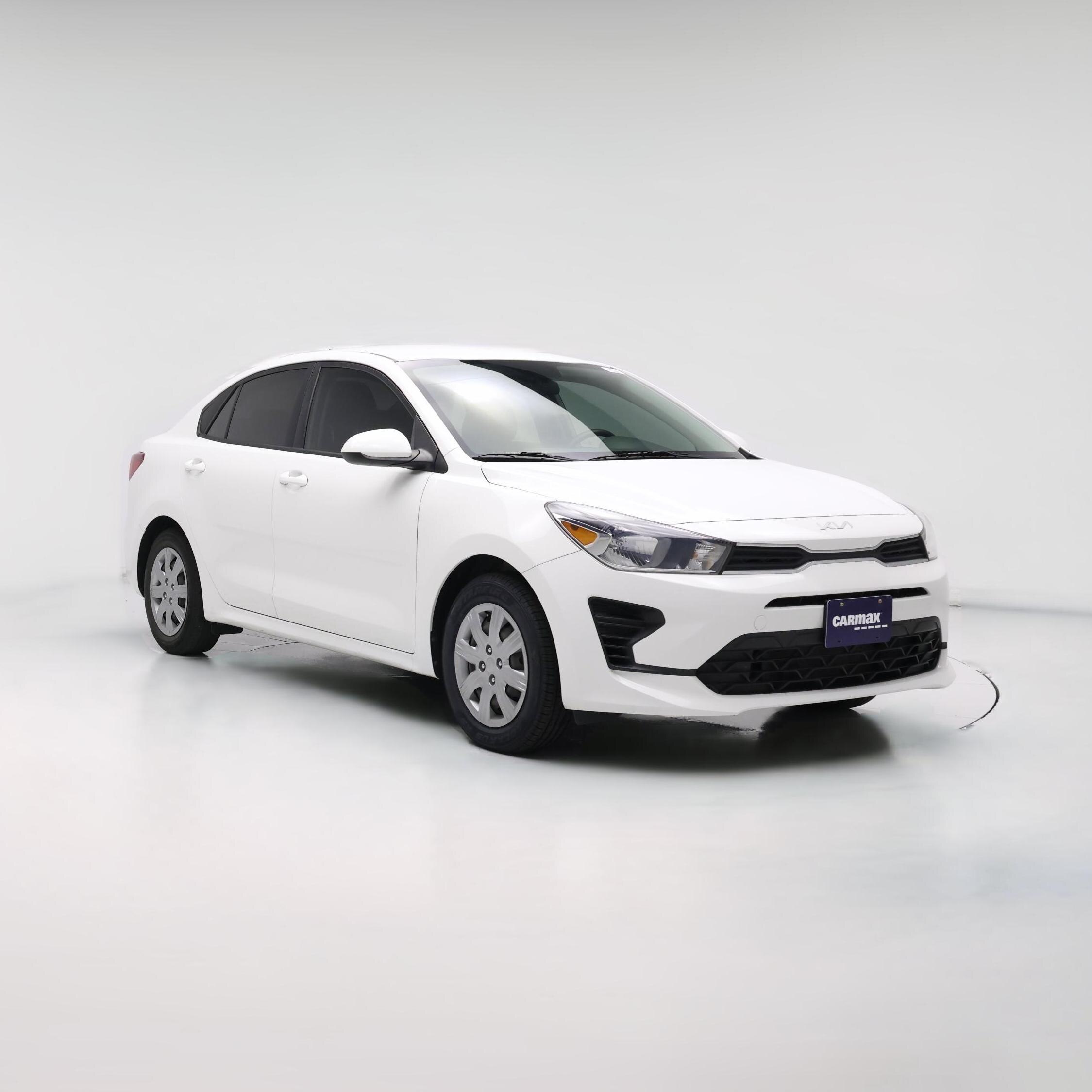 Thumbnail: 2022 Kia Rio - 1