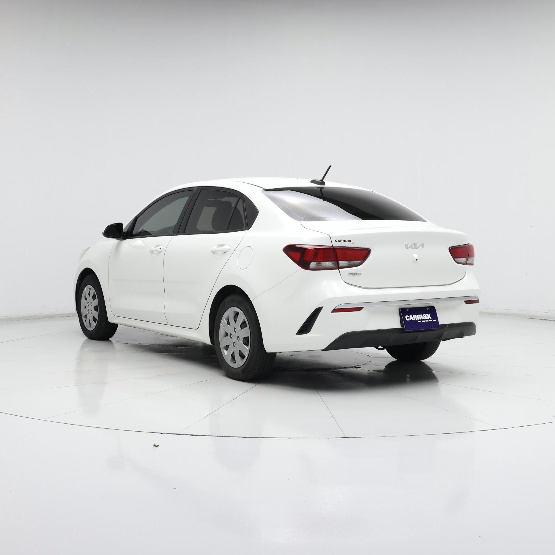 Thumbnail: 2022 Kia Rio - 2