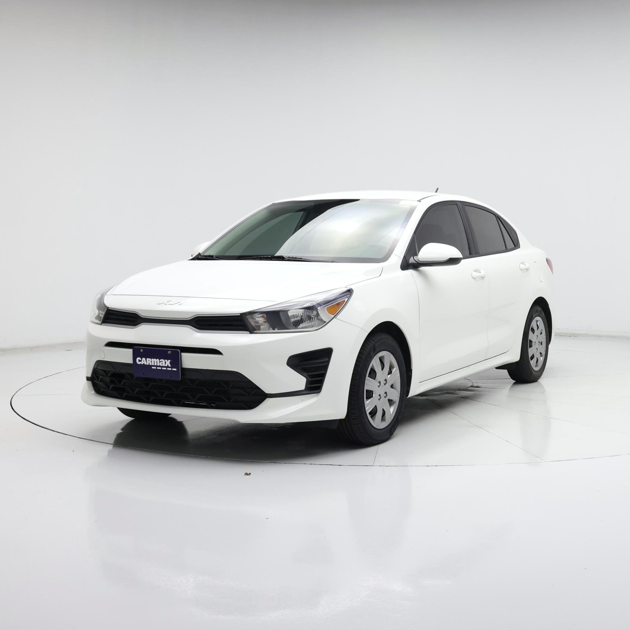 Thumbnail: 2022 Kia Rio - 4