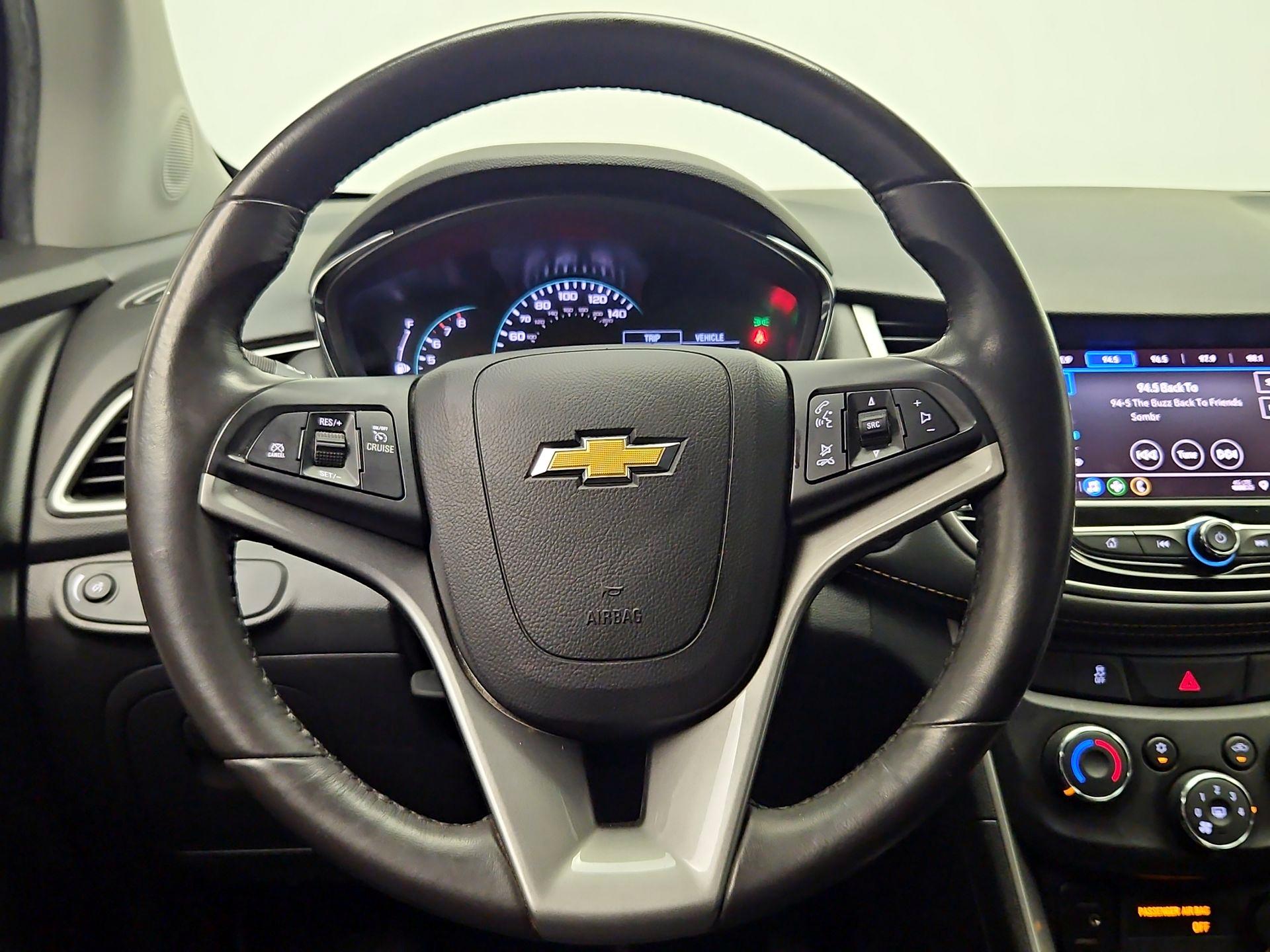 Thumbnail: 2021 Chevrolet Trax - 10