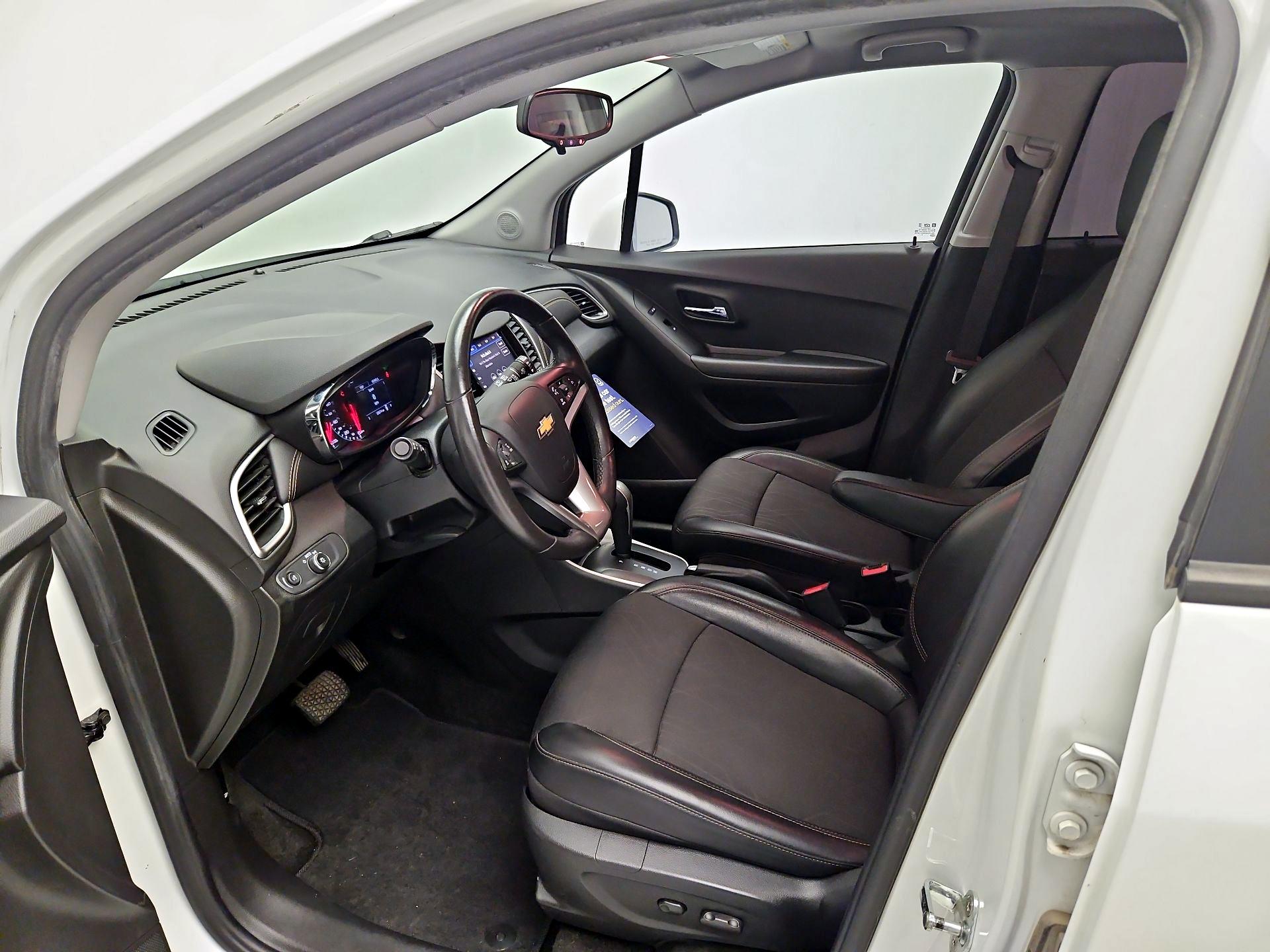 Thumbnail: 2021 Chevrolet Trax - 11