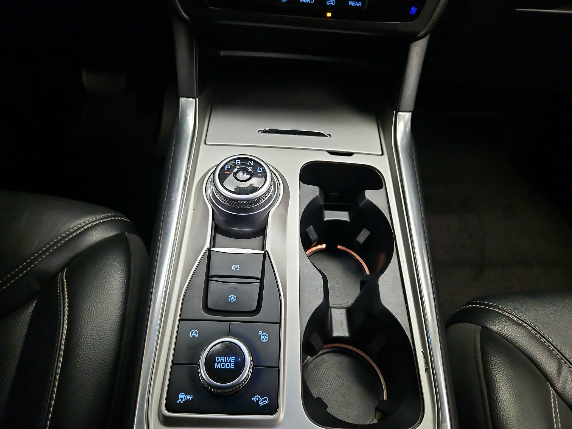 Thumbnail: 2020 Ford Explorer - 17