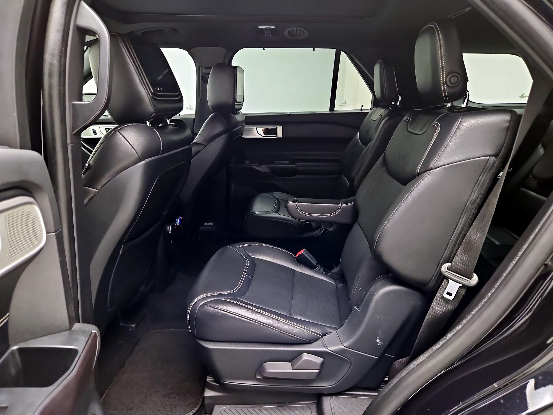 Thumbnail: 2020 Ford Explorer - 18