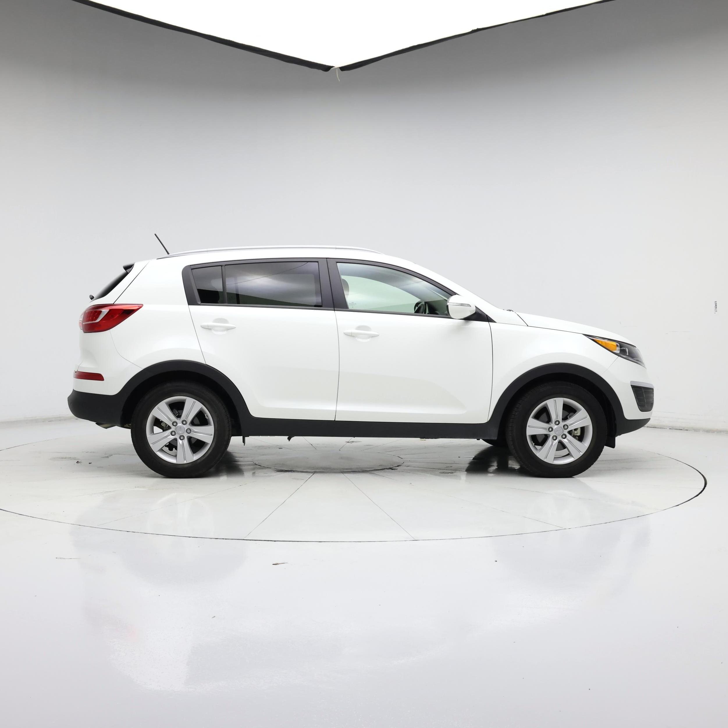 Thumbnail: 2013 Kia Sportage - 7