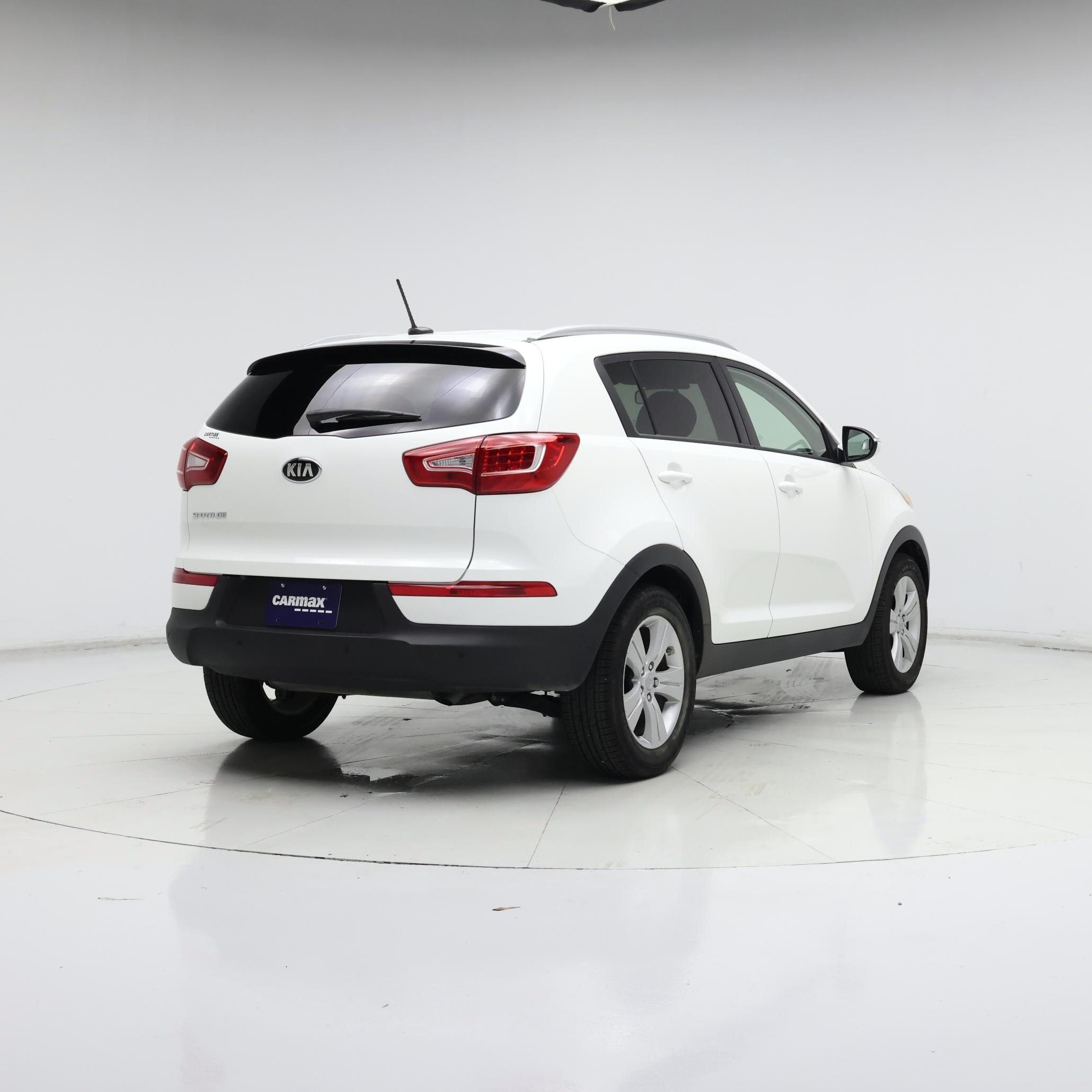 Thumbnail: 2013 Kia Sportage - 8