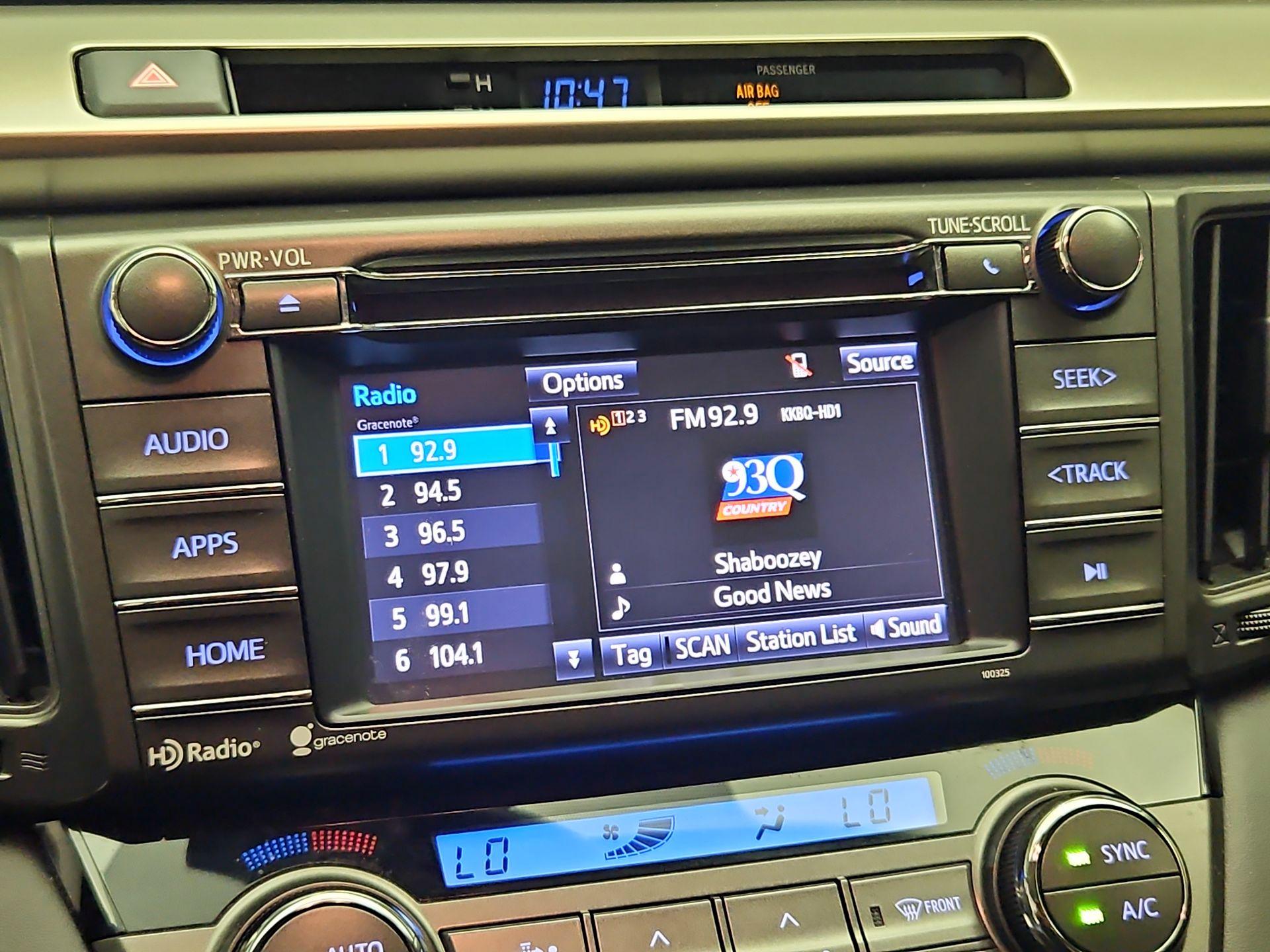 Thumbnail: 2014 Toyota RAV4 - 15