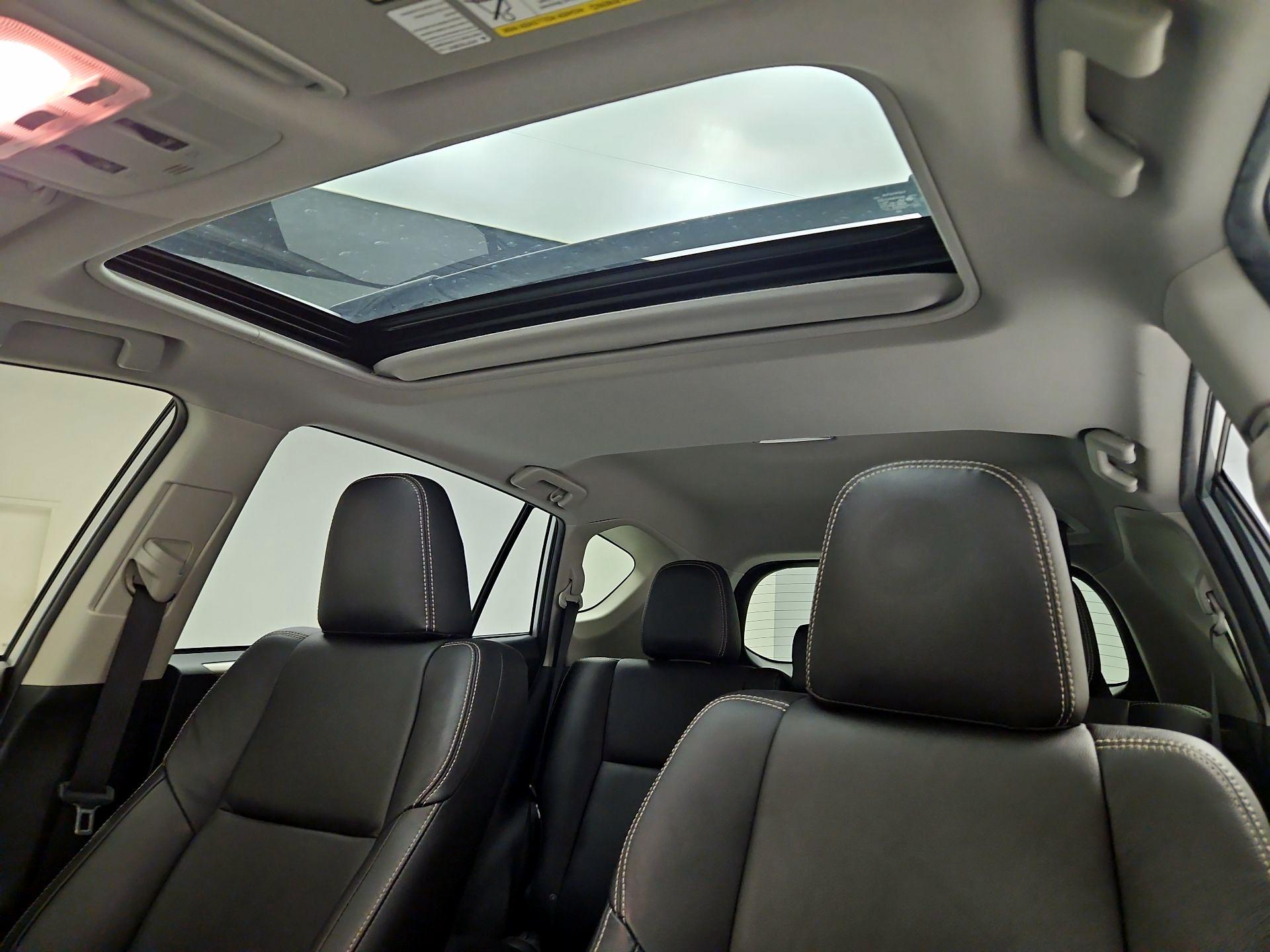 Thumbnail: 2014 Toyota RAV4 - 19