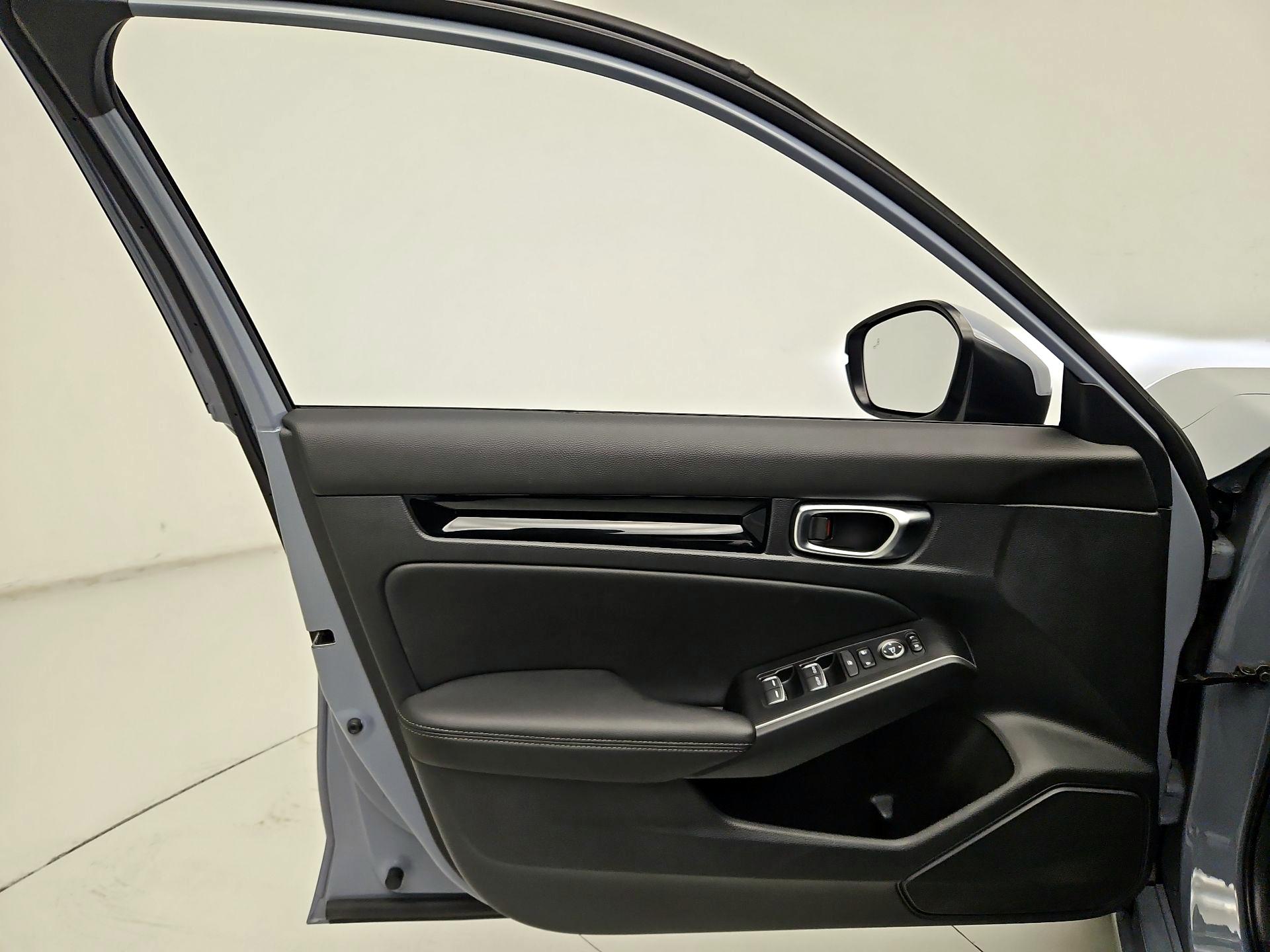 Thumbnail: 2022 Honda Civic - 12
